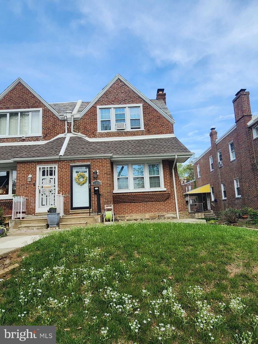 Your dream home has arrived, East mount airy's  best buy, 2152 square feet of living space,  brick front spacious 3 bedroom 2.5 baths,  modern eat in  kitchen with SS appliances, , hardwood floors, lots of closet space, sunken living room,  finished basement professionally water proofed,  2 car rear  garage with interior entry,  f/p  need linings (2)  this property won't last.
appointments normally after 4:30 with 12 hour notice, for any additional info call listing agent.