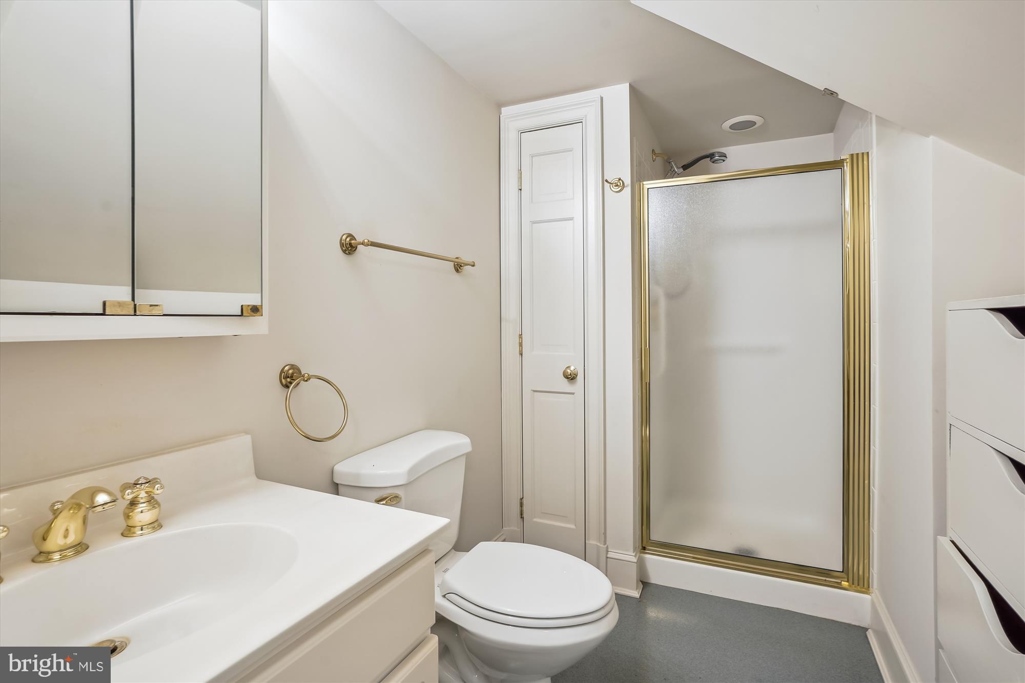 VILLAGE HAMLET - Residential