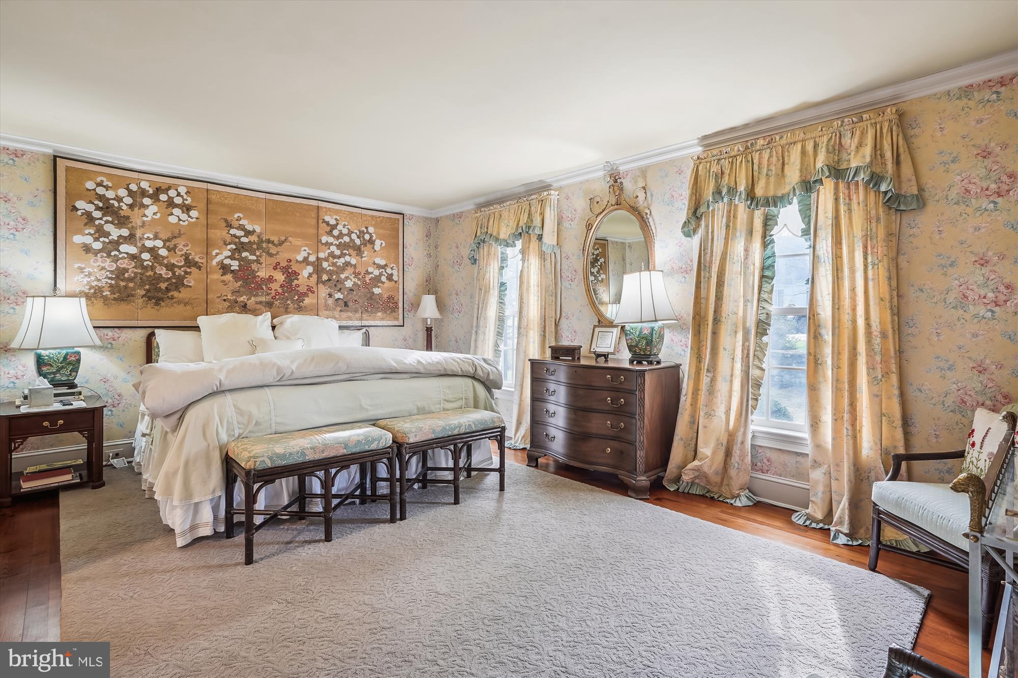 VILLAGE HAMLET - Residential