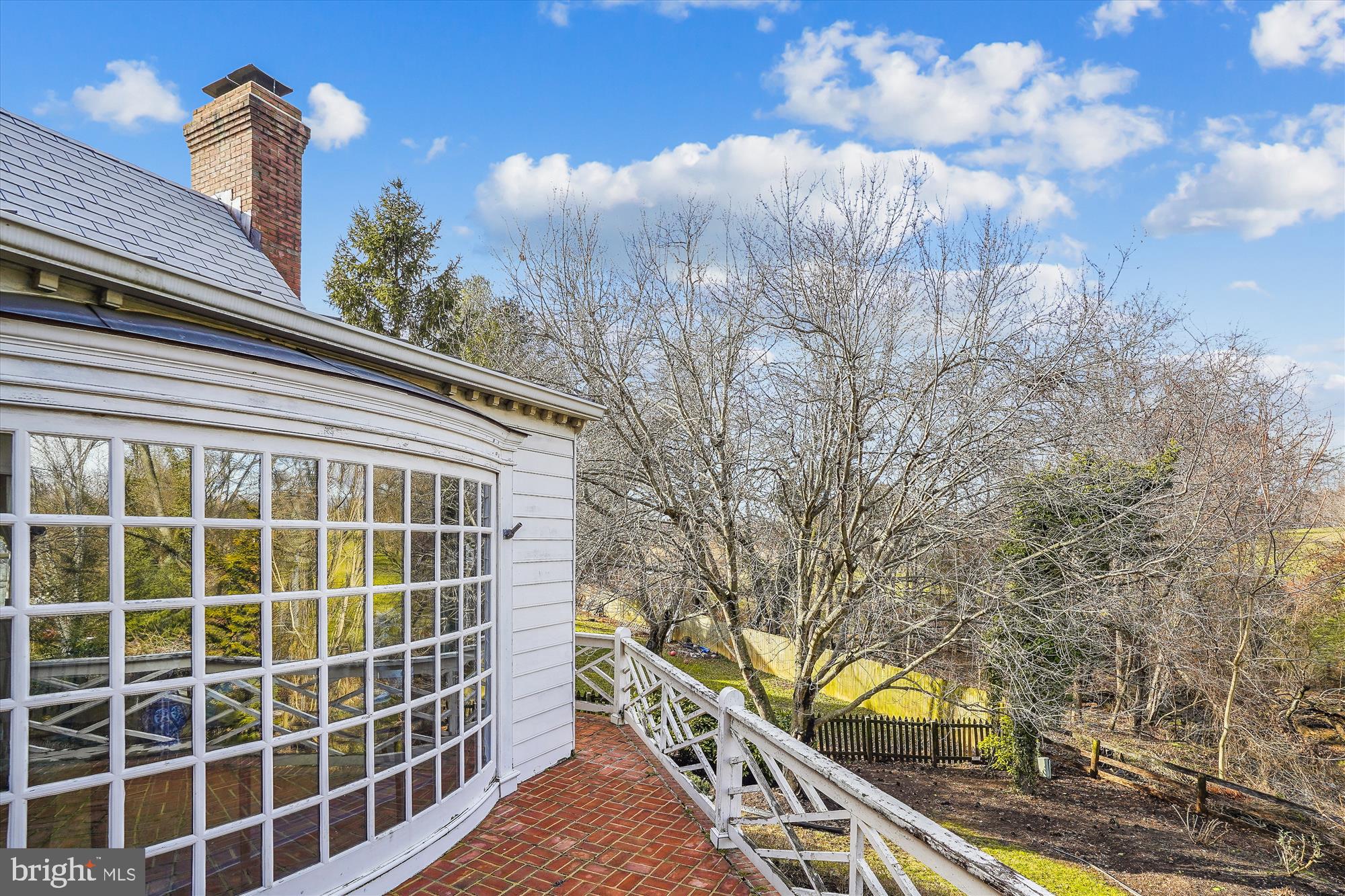 VILLAGE HAMLET - Residential
