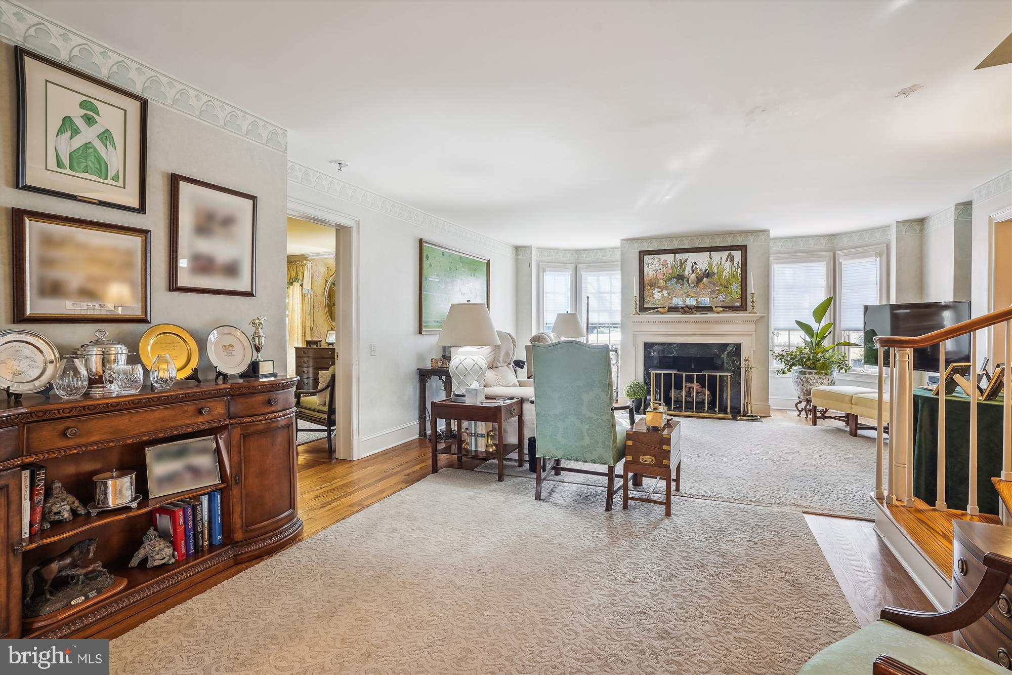 VILLAGE HAMLET - Residential