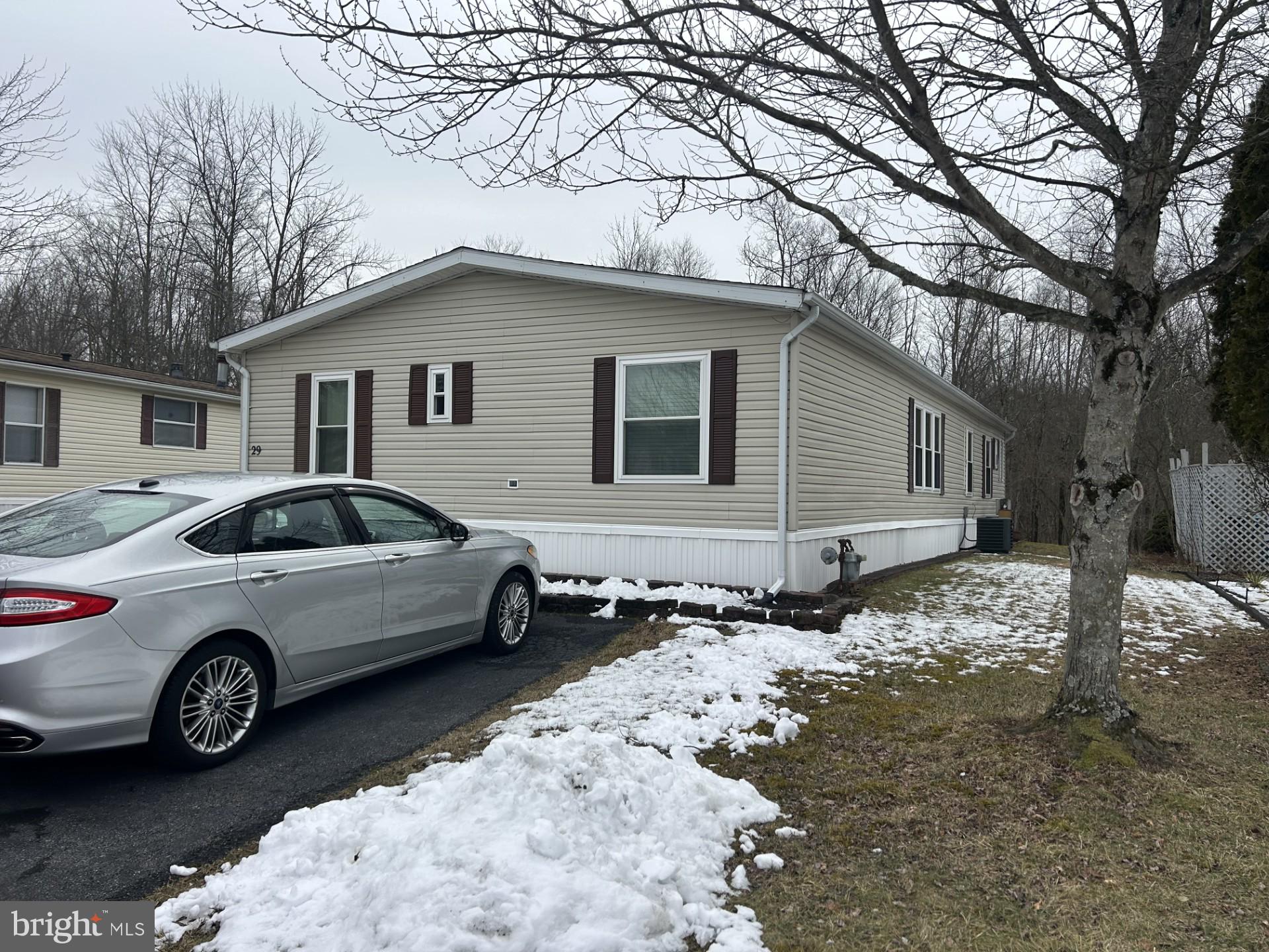 COUNTRY MEADOW FARMS - Residential