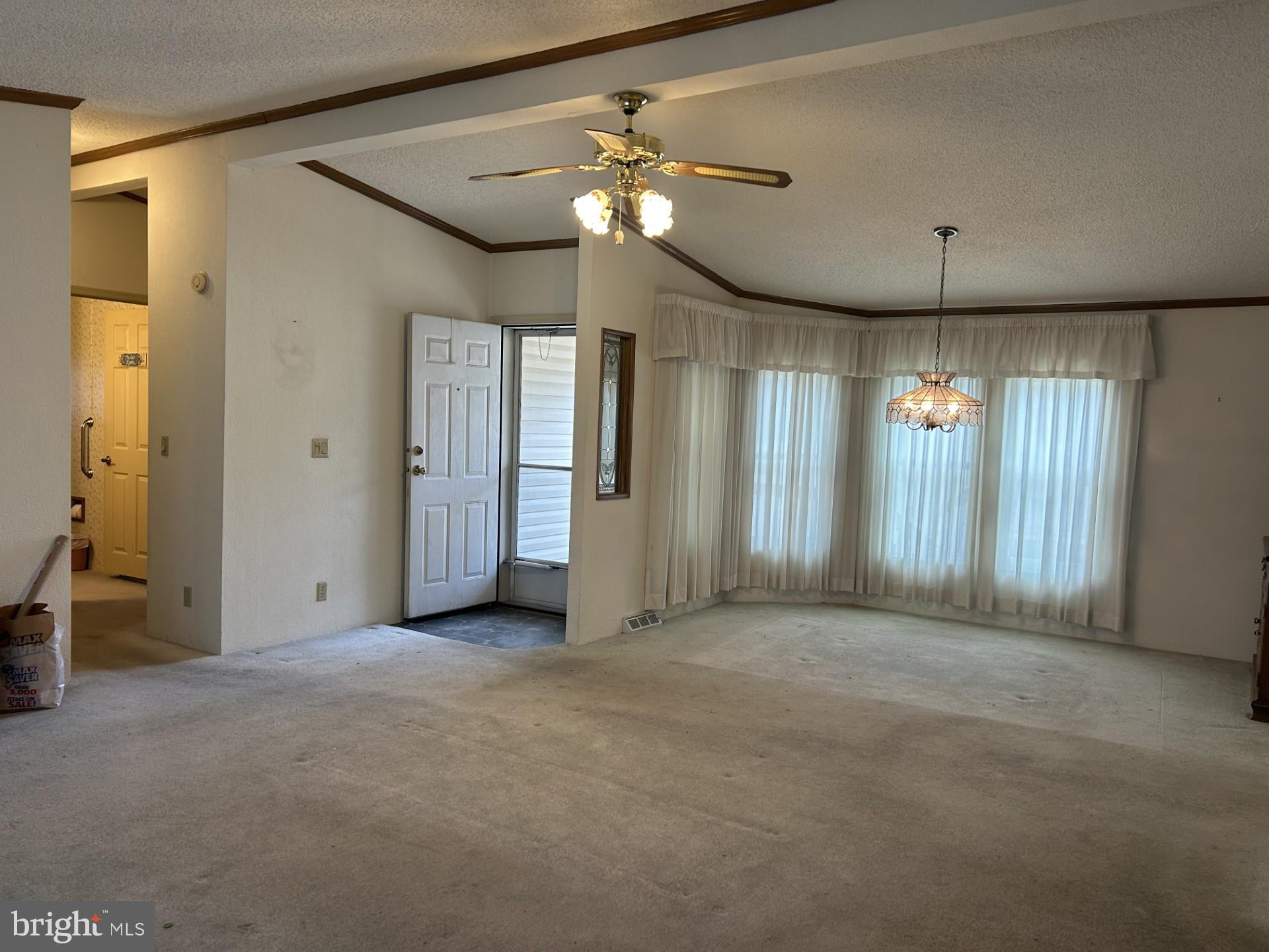 COUNTRY MEADOW FARMS - Residential