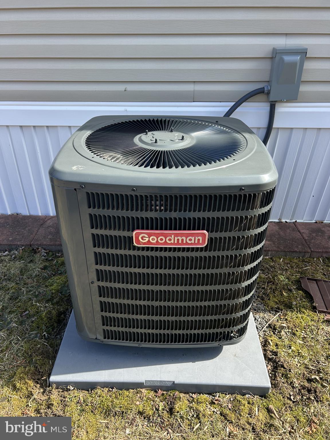 COUNTRY MEADOW FARMS - Residential