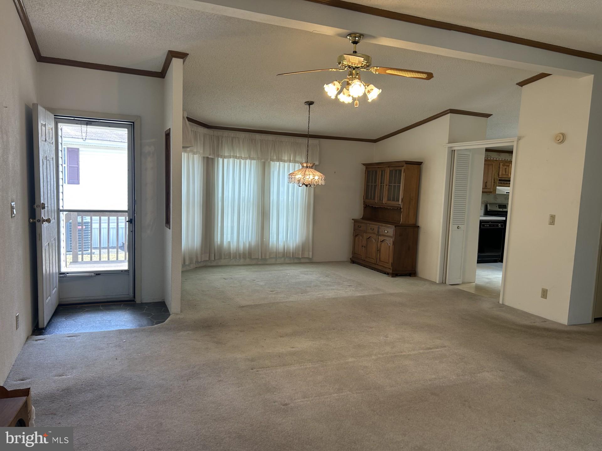 COUNTRY MEADOW FARMS - Residential