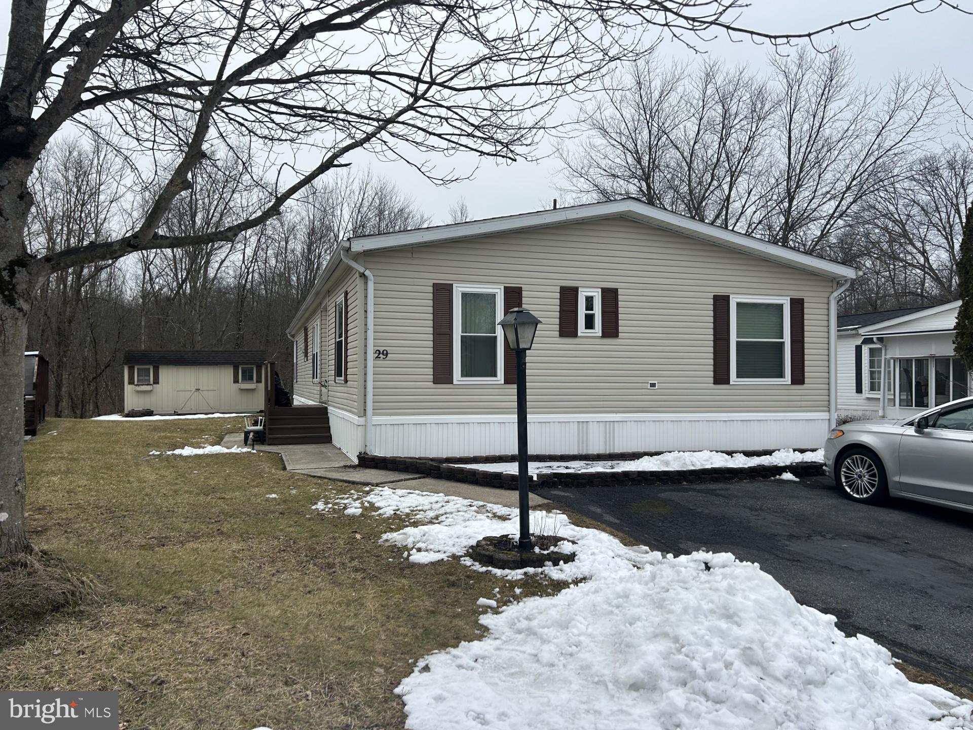 COUNTRY MEADOW FARMS - Residential