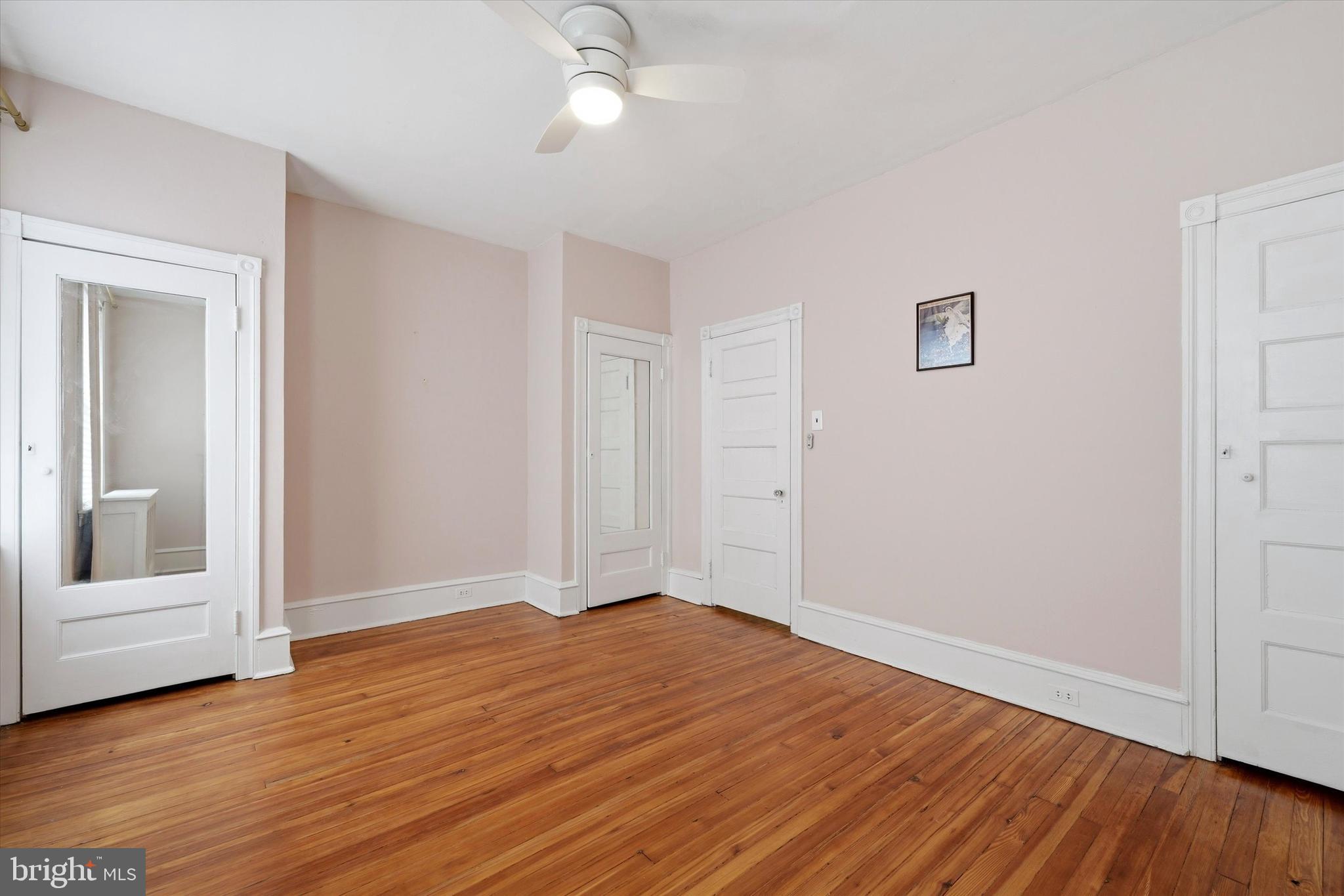 GIRARD ESTATES - Residential