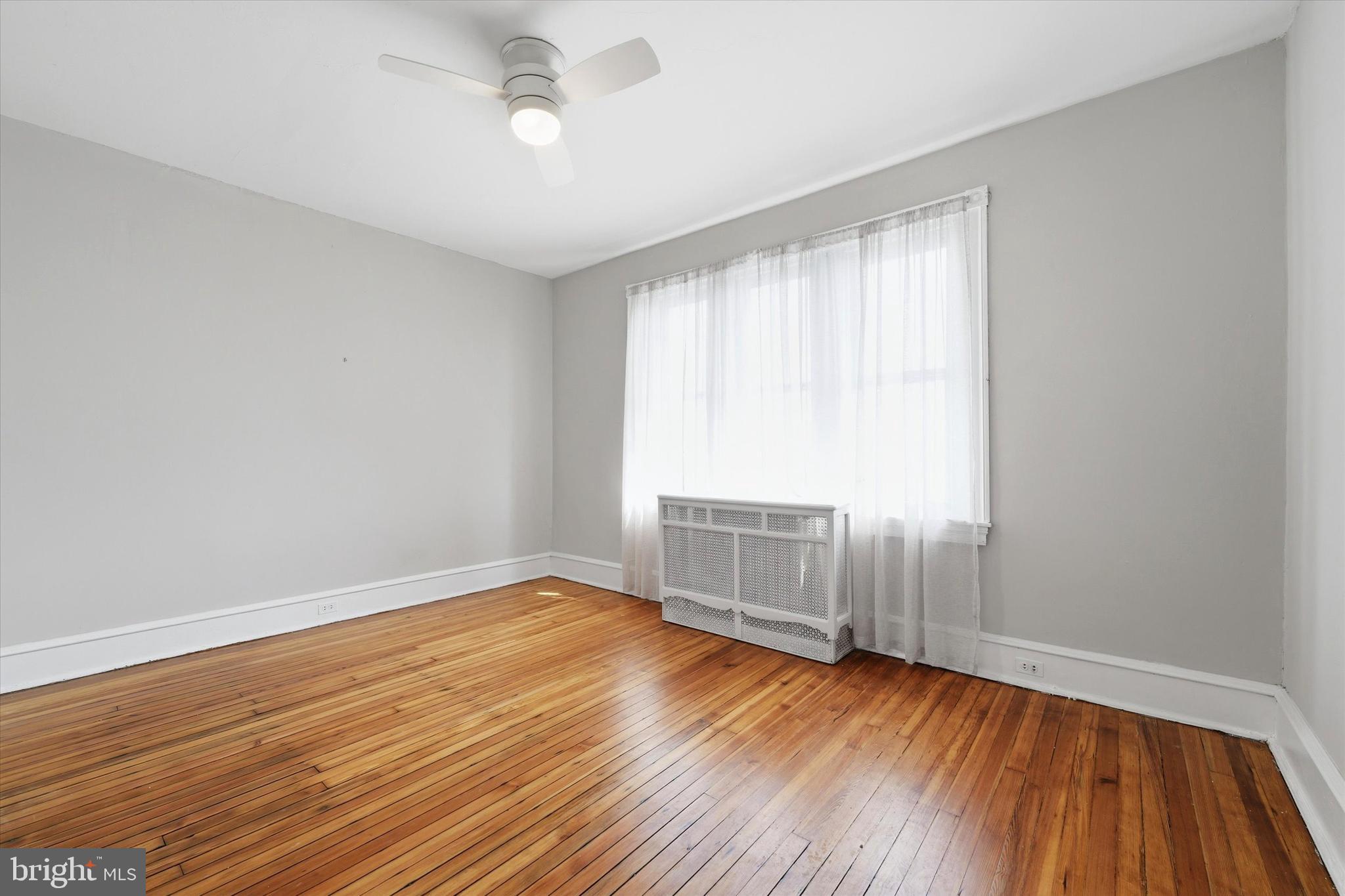 GIRARD ESTATES - Residential