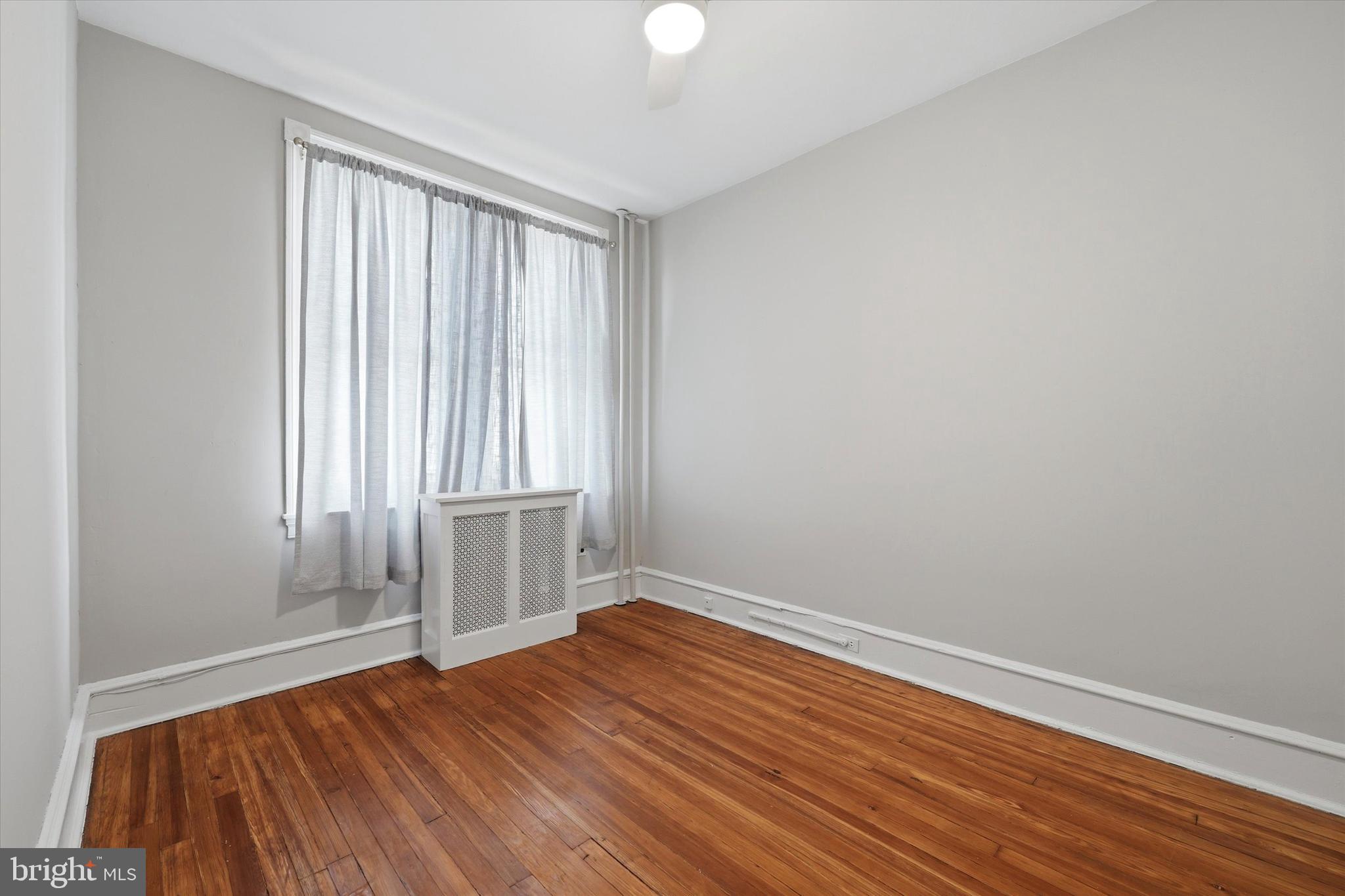 GIRARD ESTATES - Residential