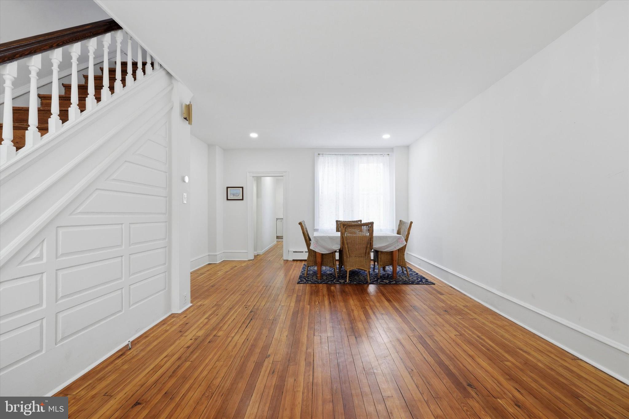 GIRARD ESTATES - Residential