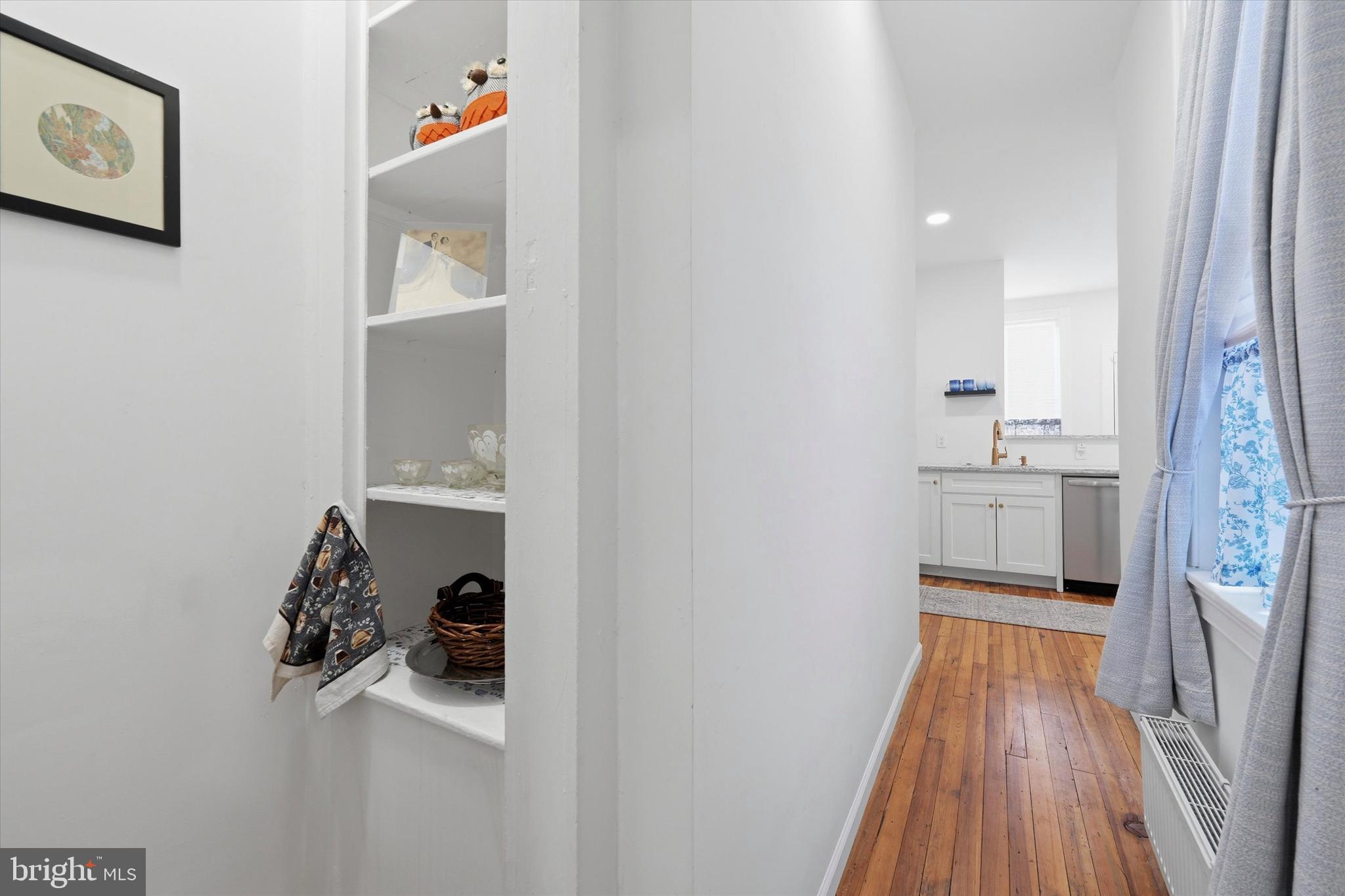 GIRARD ESTATES - Residential