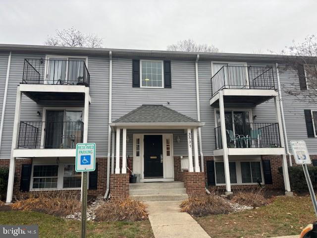 CHESTERFIELD GARDEN CONDOMINIUM - Residential