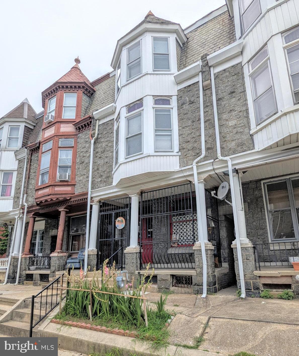 This exceptional property offers two spacious units, each with its own unique potential. The upstairs unit features three bedrooms, a full bathroom, a kitchen, and a large living room — perfect for family living or rental income. The first-floor unit was previously used as a nursery/daycare and includes a kitchen, a sizable open area, and a half bathroom, which can easily be converted into a full bathroom to suit your needs. Or, turn it into another separate living quarters!
Whether you're a contractor, landlord, or looking to live in one unit while renting out the other, the options are truly endless. This property presents a fantastic opportunity to customize and optimize your investment.
Showings begin on Friday, July 25. Stay tuned for more details and photos. Contact me today to schedule your private tour!