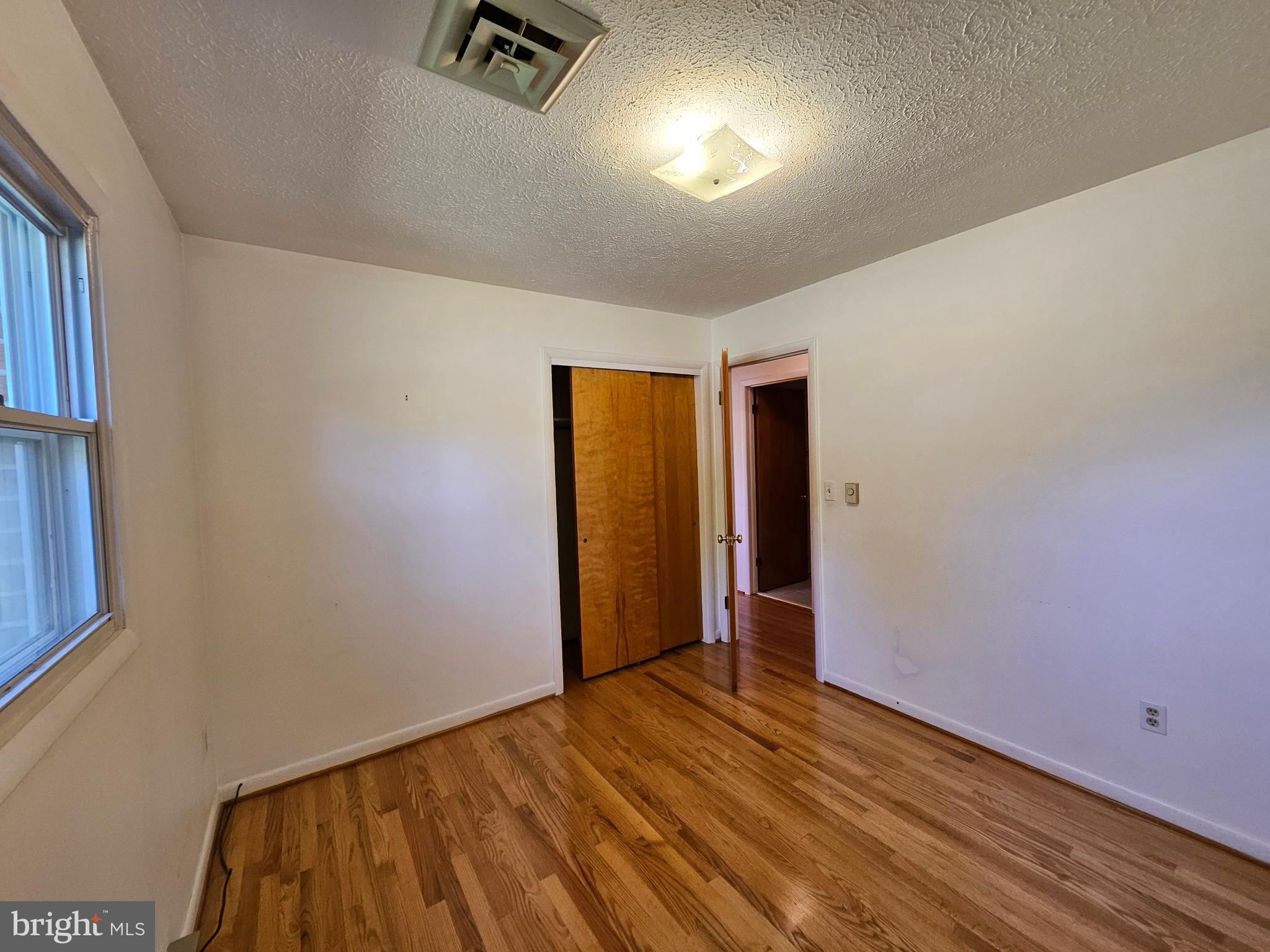 WHITTIER ACRES - Residential