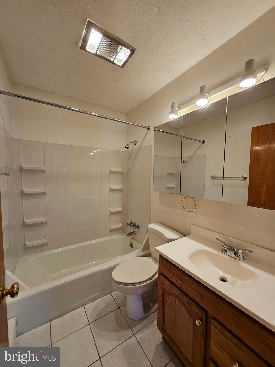 WHITTIER ACRES - Residential