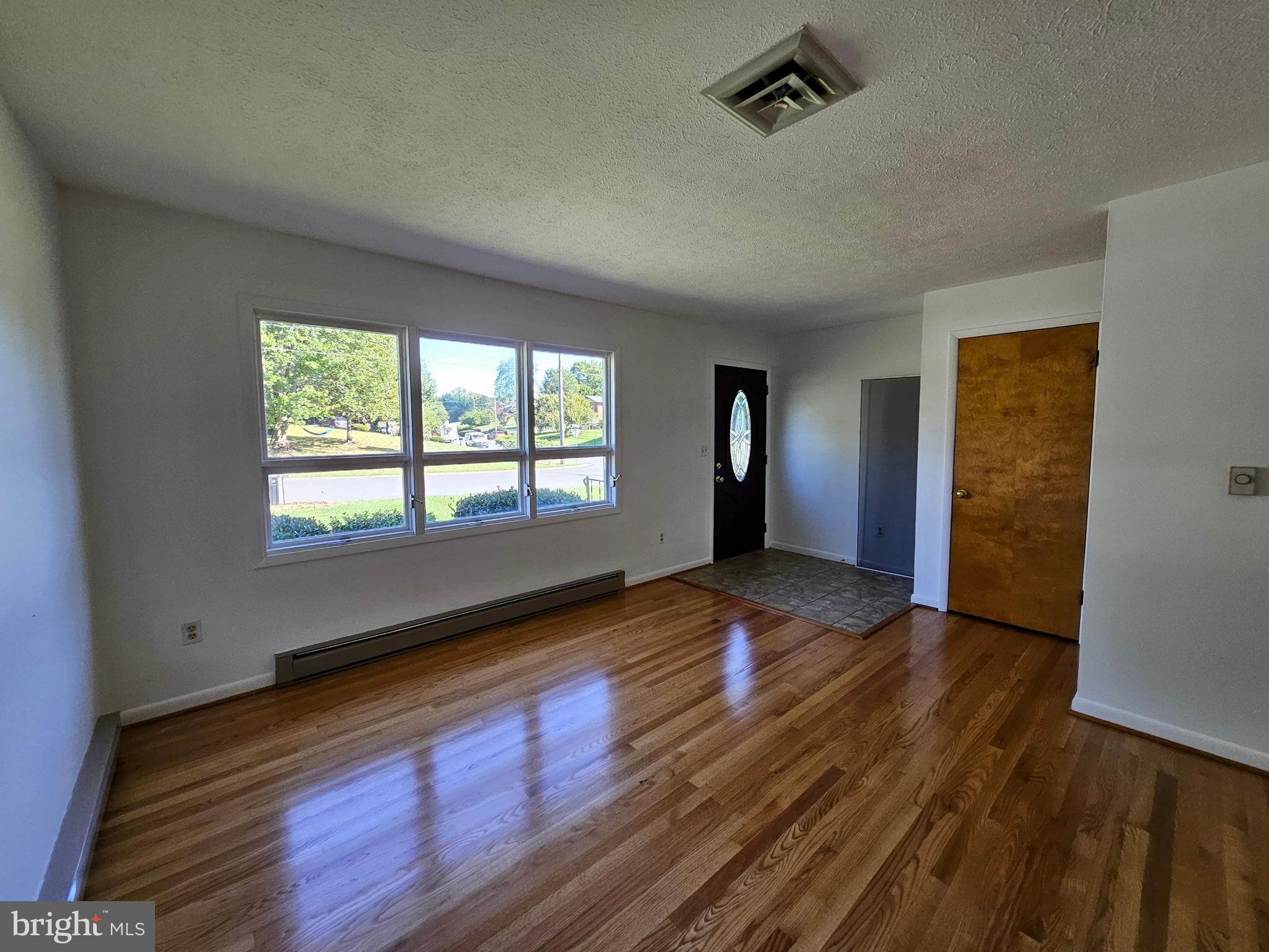 WHITTIER ACRES - Residential