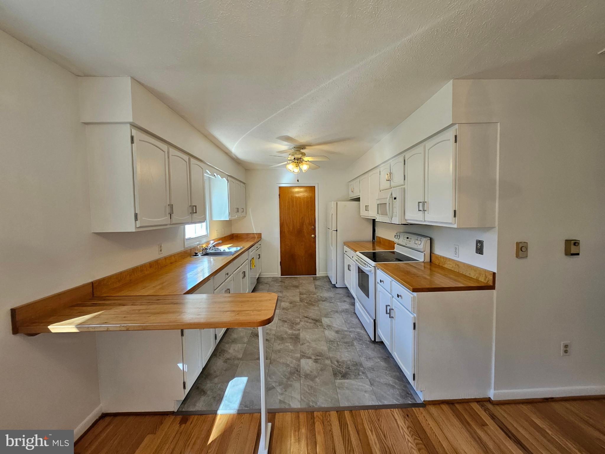 WHITTIER ACRES - Residential