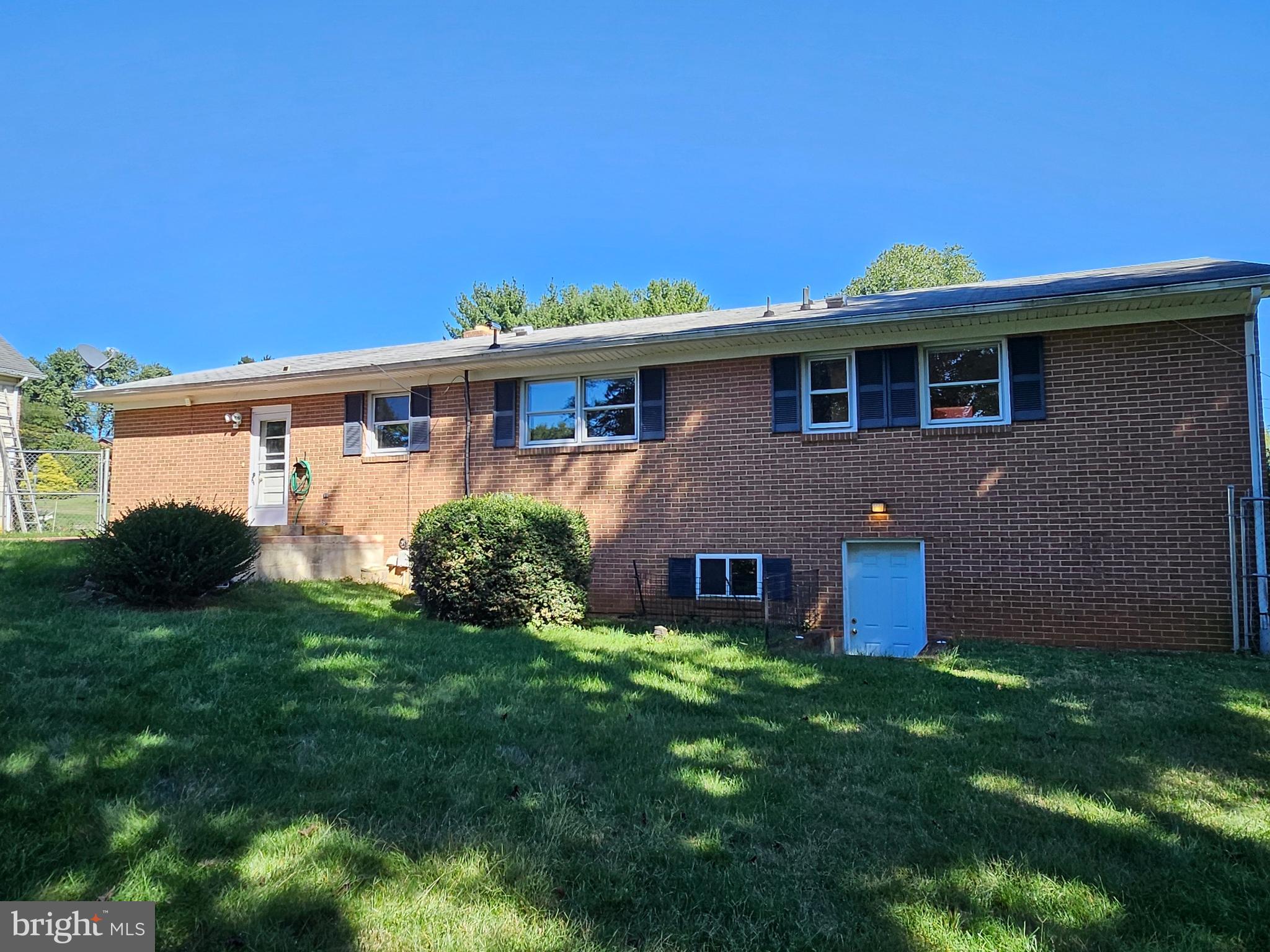 WHITTIER ACRES - Residential