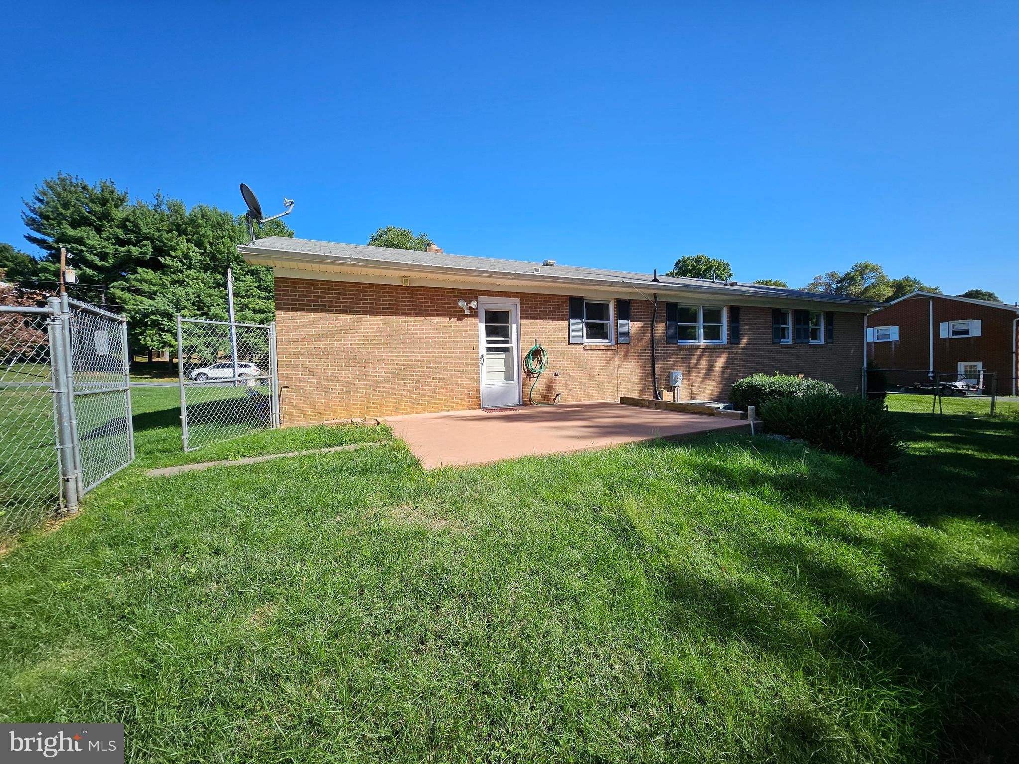 WHITTIER ACRES - Residential