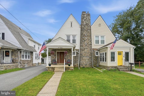 Townhouse For Sale - 319 Powell Road<br/> Delaware County, SPRINGFIELD, PA 19064