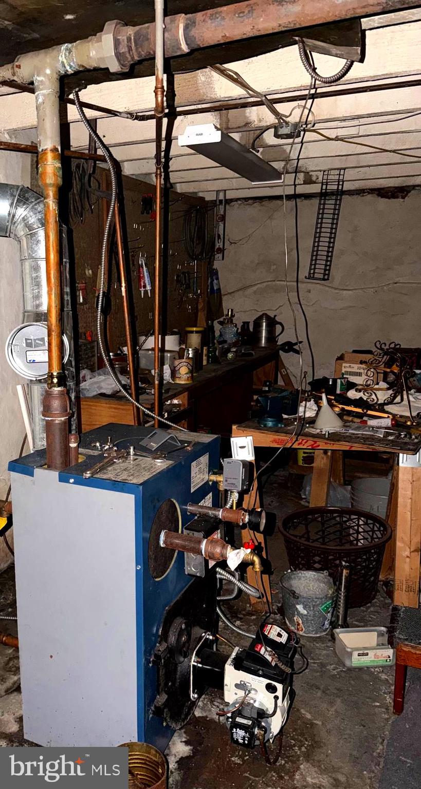 1028 LAFAYETTE STREET