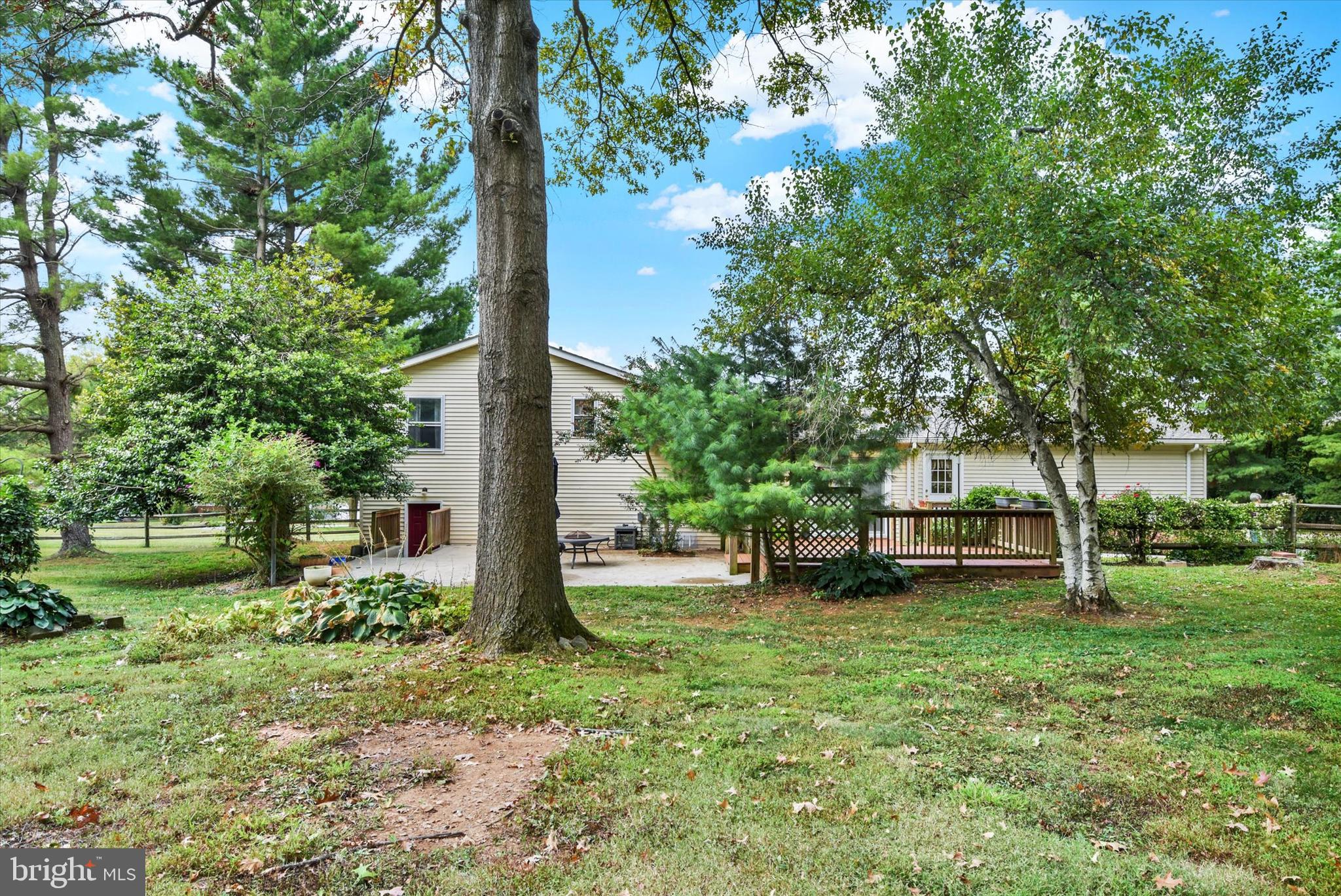 ROUGH N TUMBLE ACRES - Residential