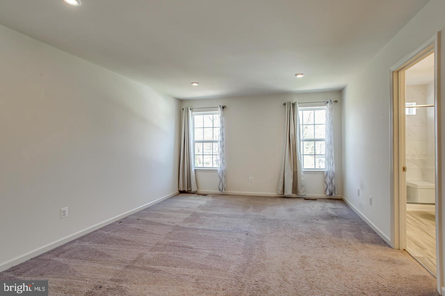 FEATHERSTONE STATION CONDOMINIUMS - Residential Lease