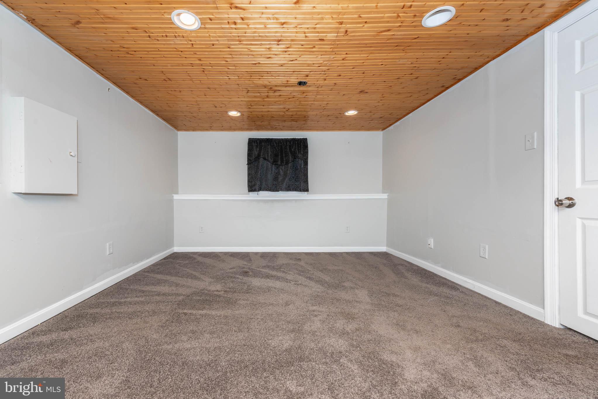 SOLLEY HEIGHTS - Residential