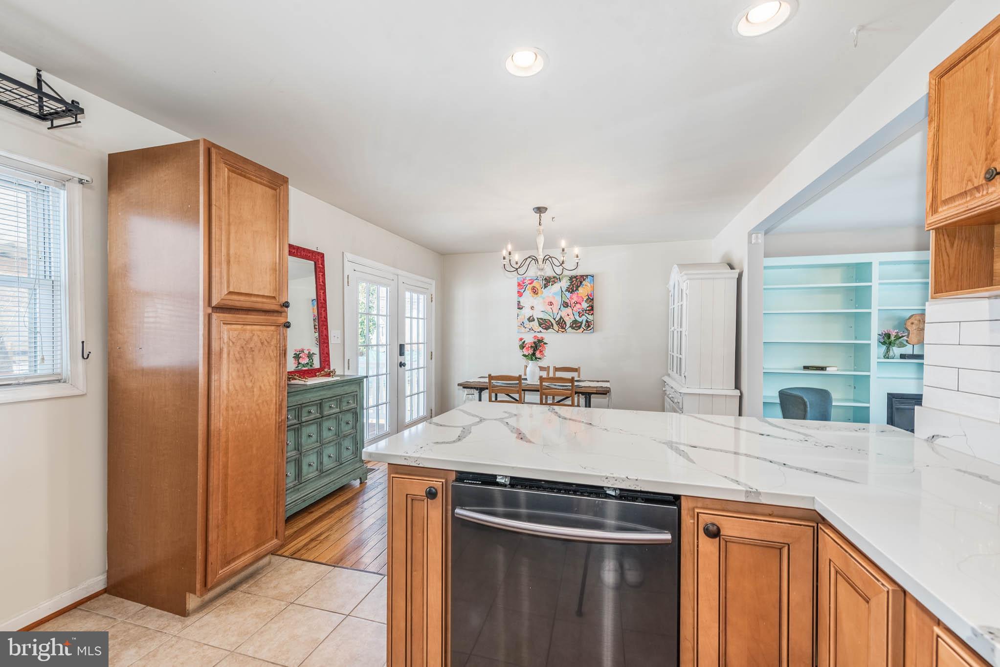 398 WASHINGTON AVENUE