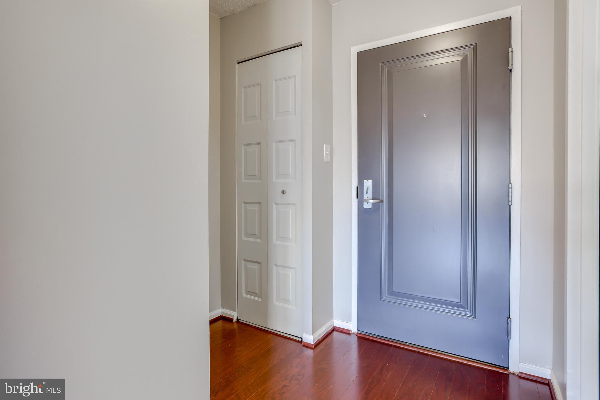 CARLYLE HOUSE - Residential Lease