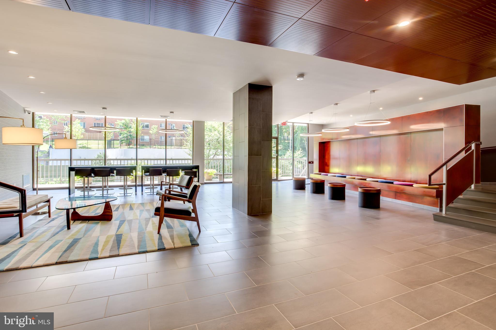 CARLYLE HOUSE - Residential Lease