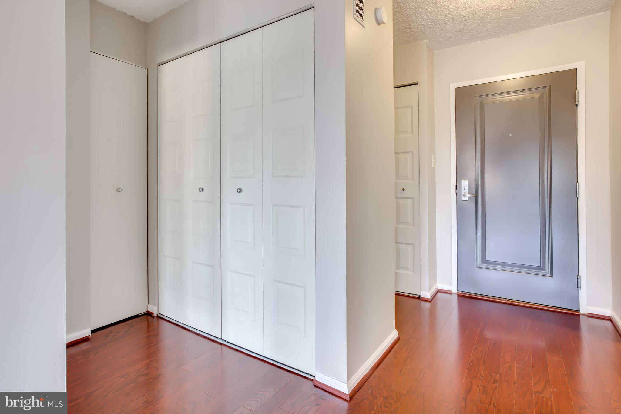 CARLYLE HOUSE - Residential Lease