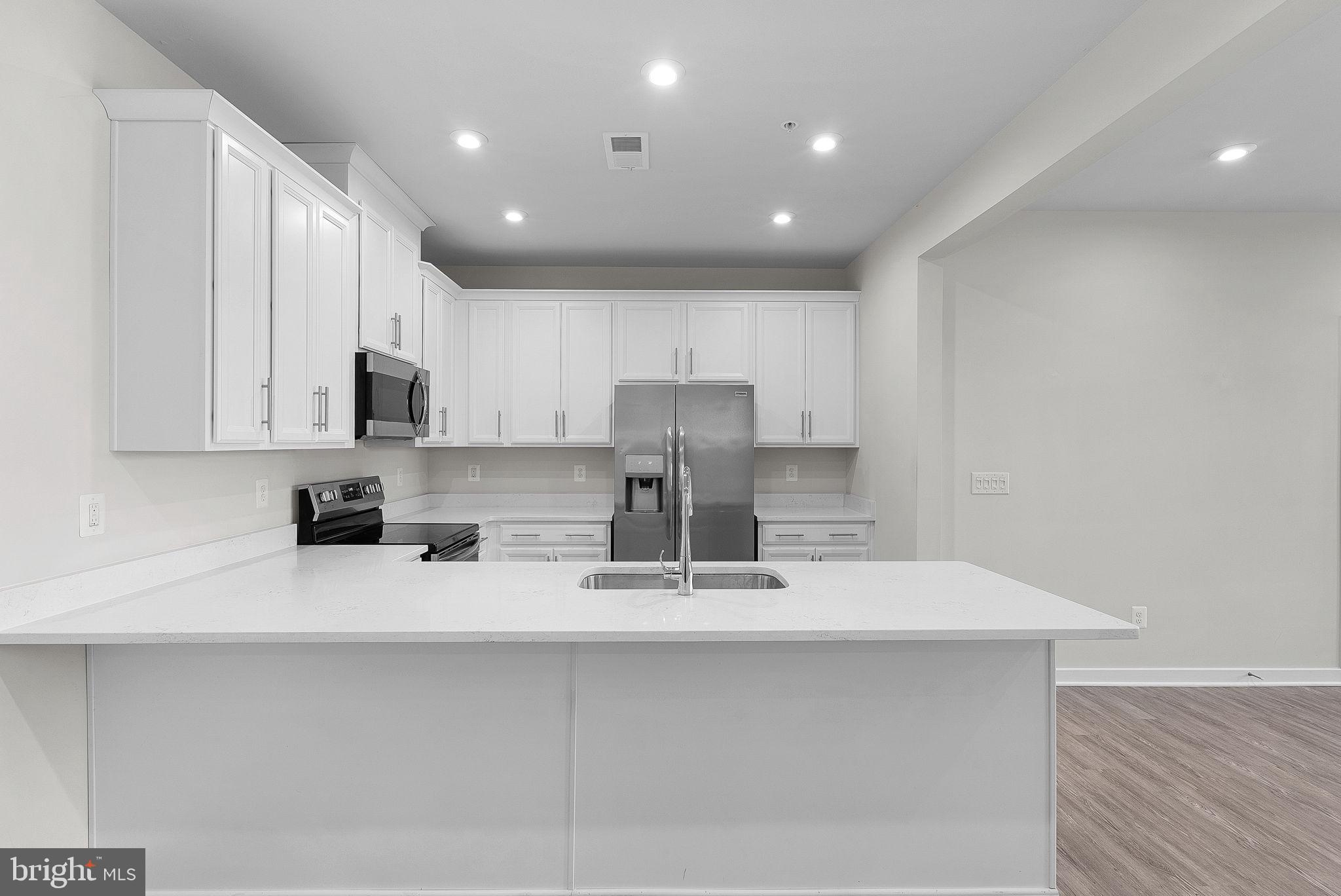 TUSCARORA VILLAGE - Residential