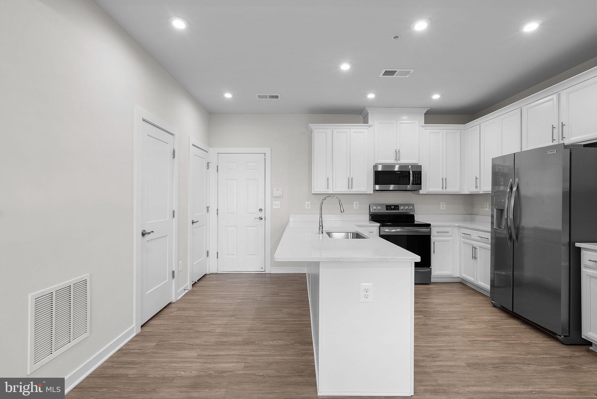 TUSCARORA VILLAGE - Residential