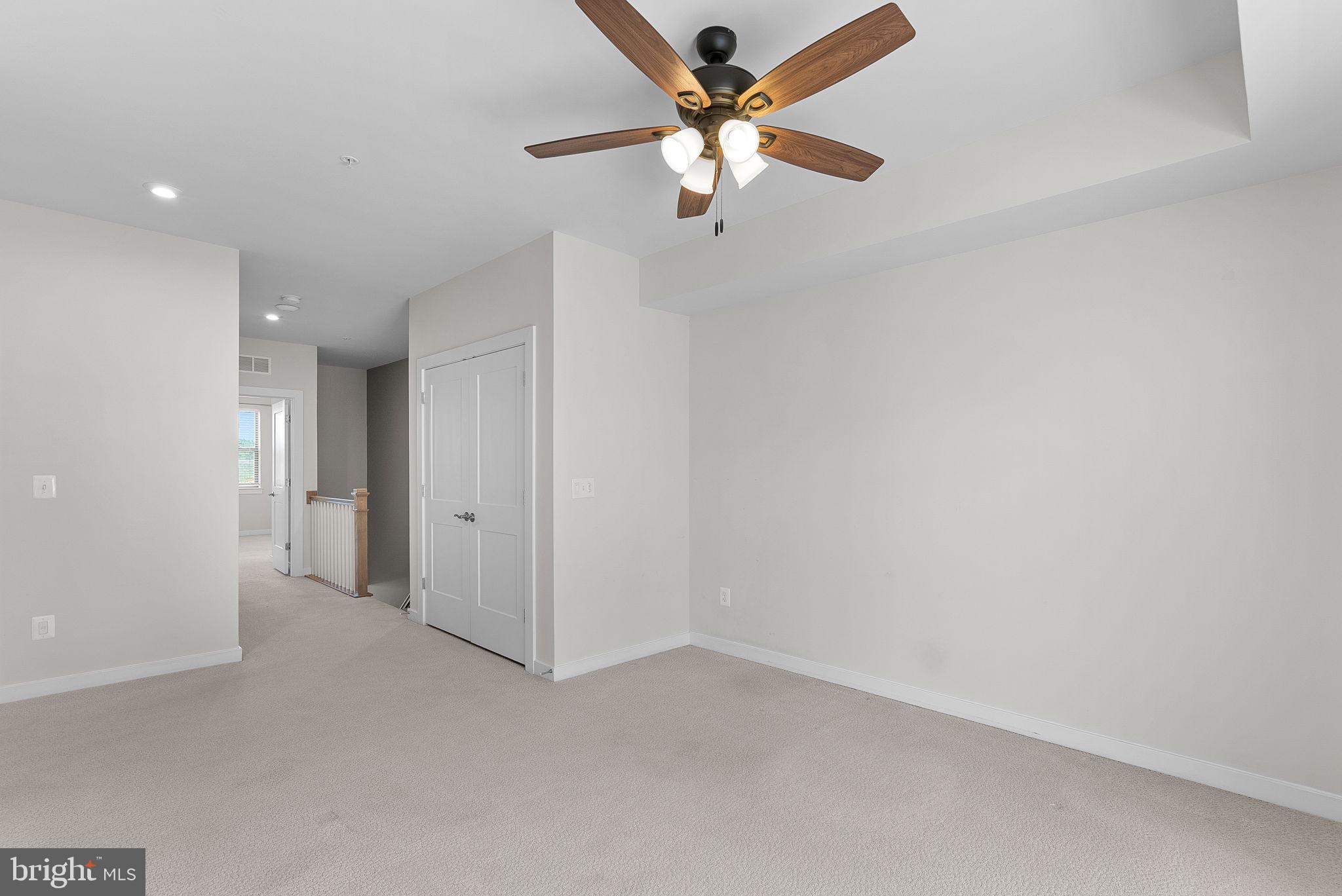 TUSCARORA VILLAGE - Residential