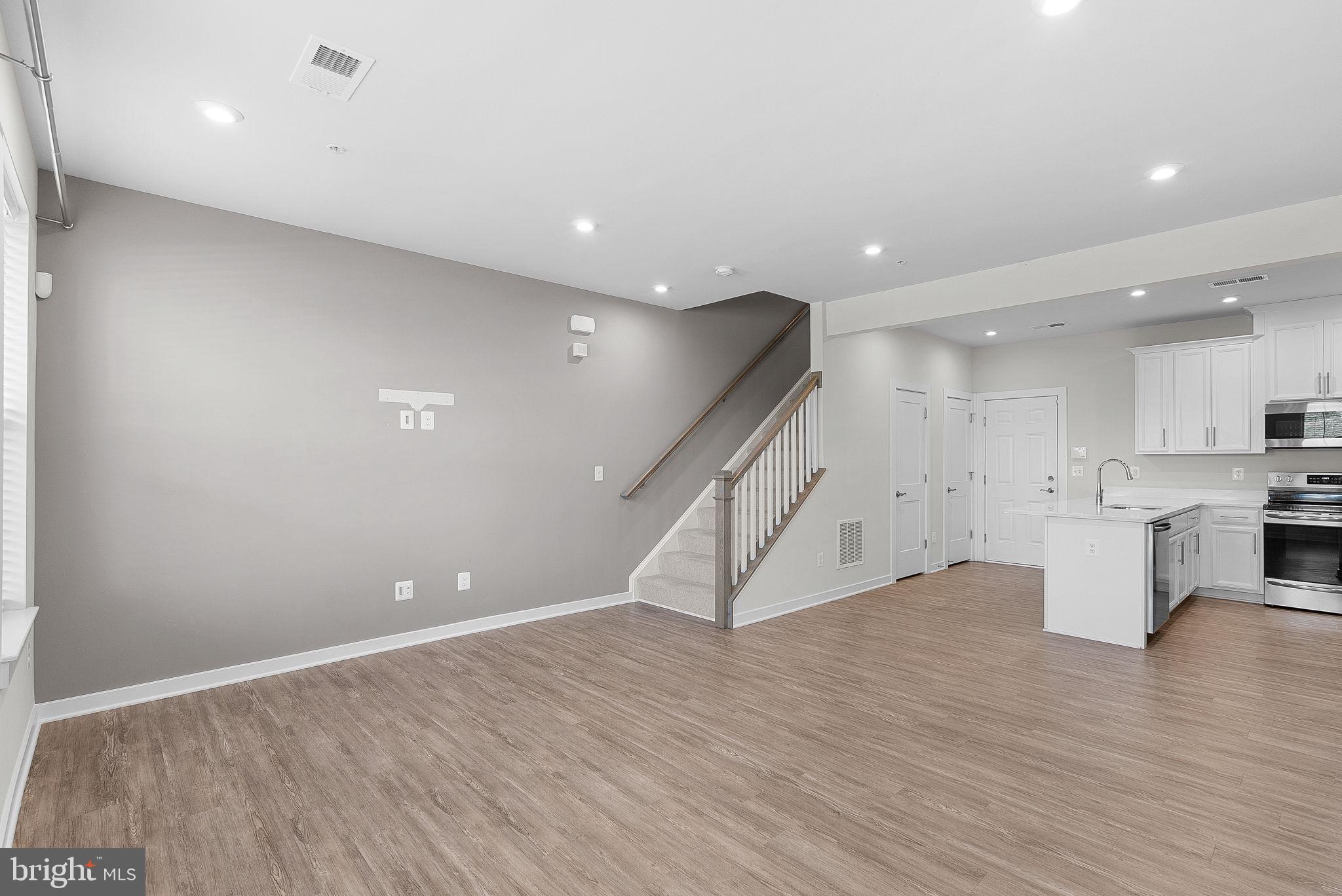 TUSCARORA VILLAGE - Residential