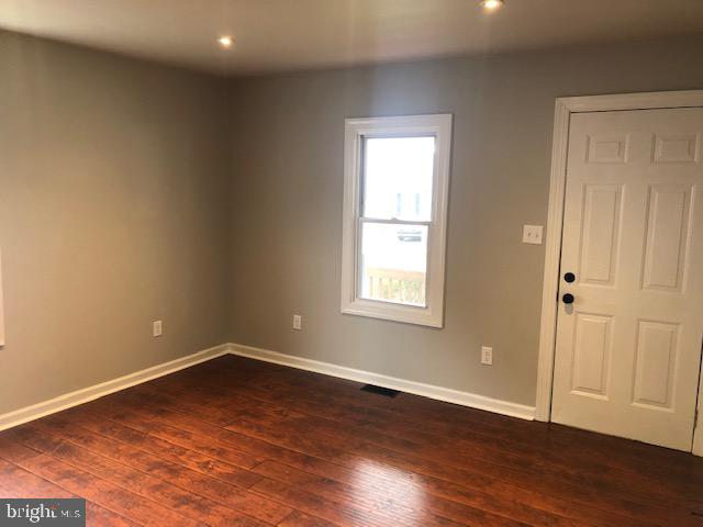 WILLIAMSPORT - Residential