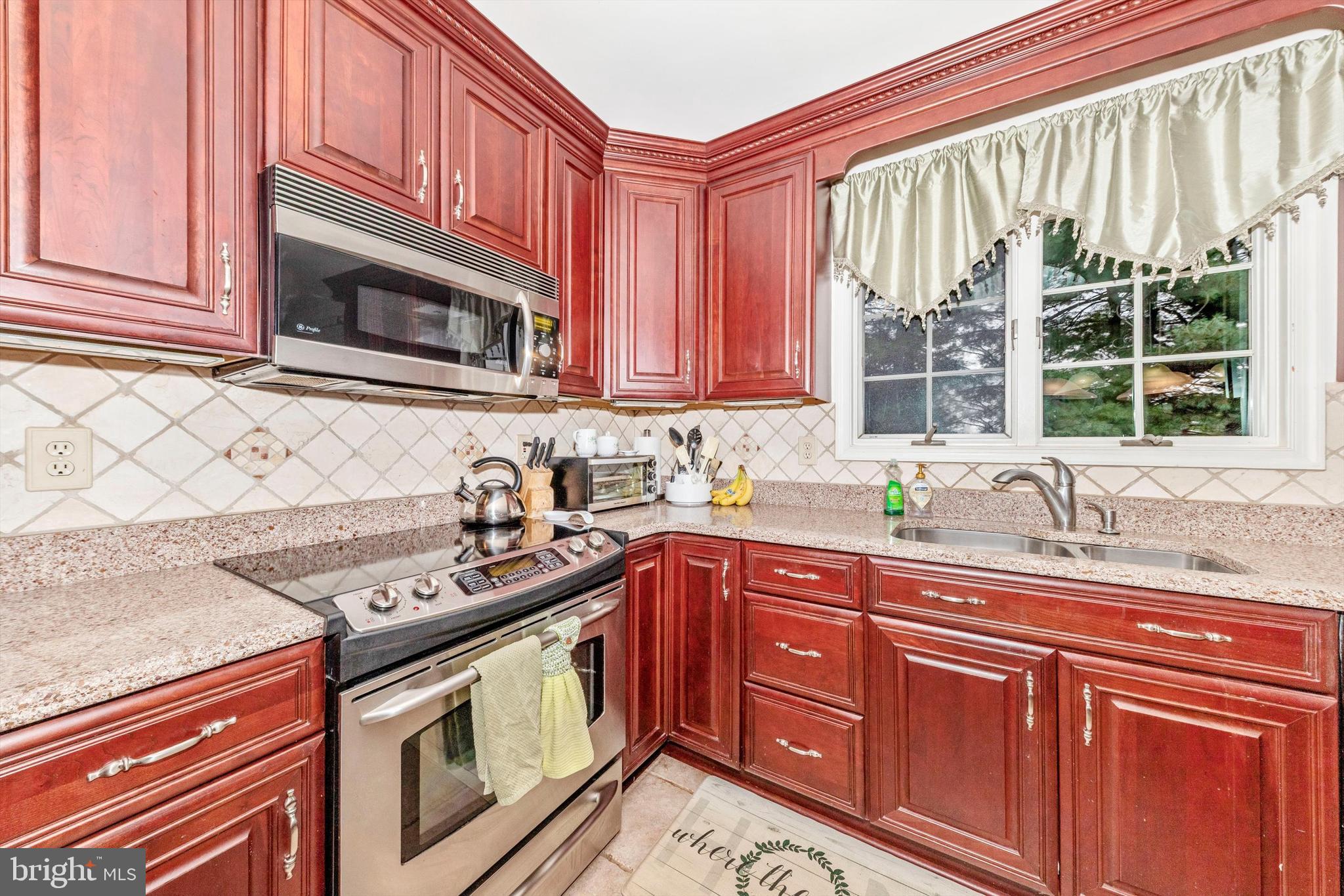 BELMAR ESTATES - Residential