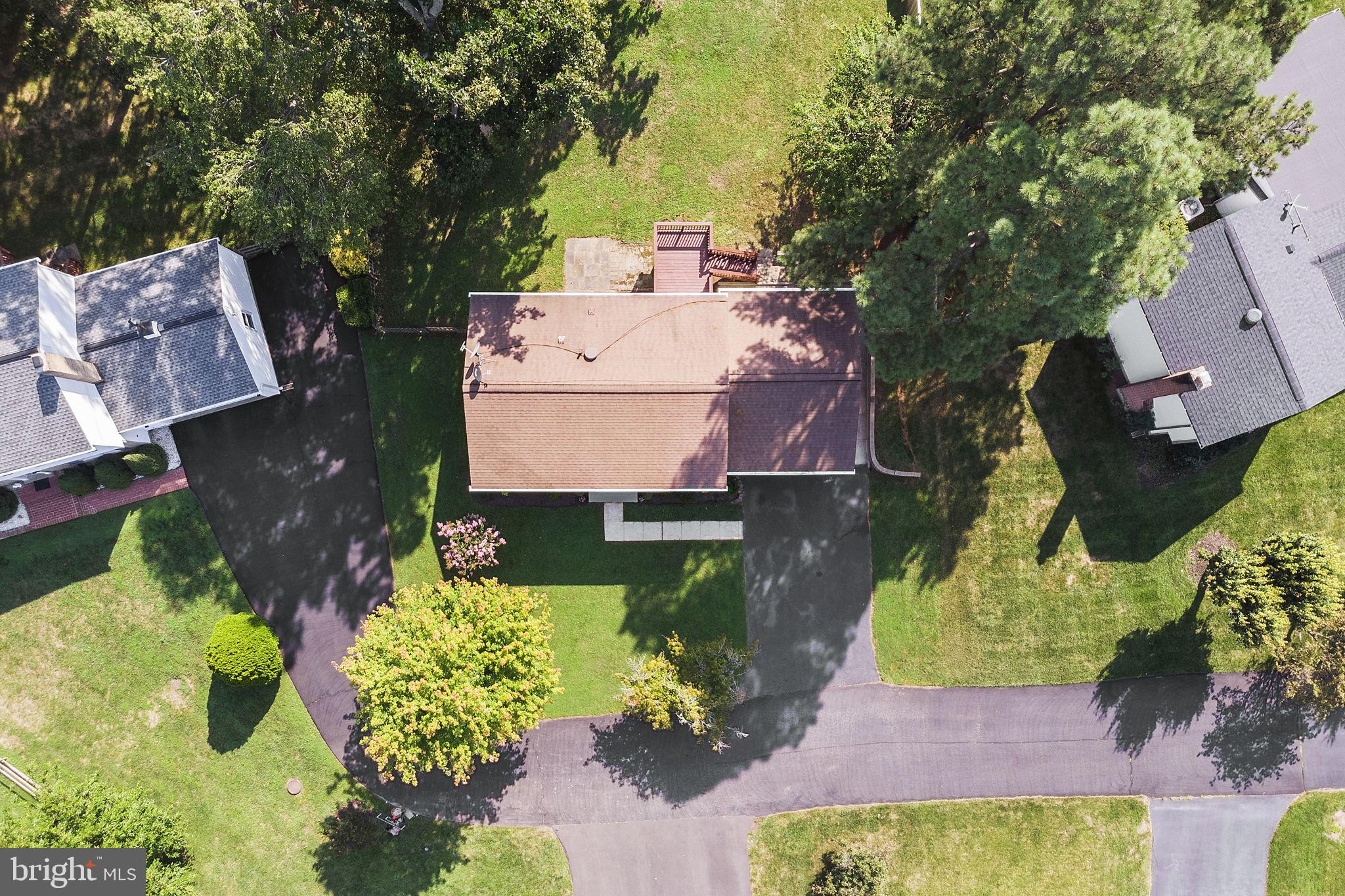 FOX MILL ESTATES - Residential