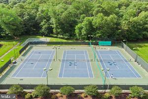 FOX MILL ESTATES - Residential