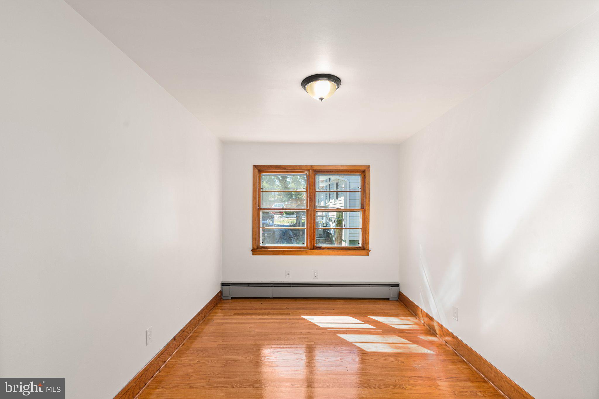 325 FULFORD AVENUE