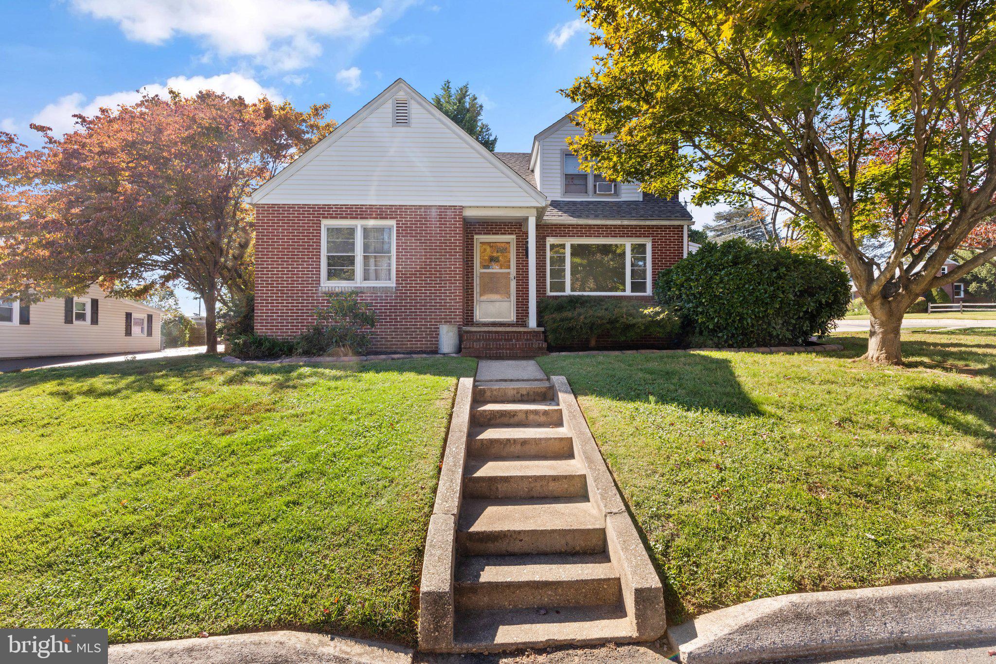 325 FULFORD AVENUE