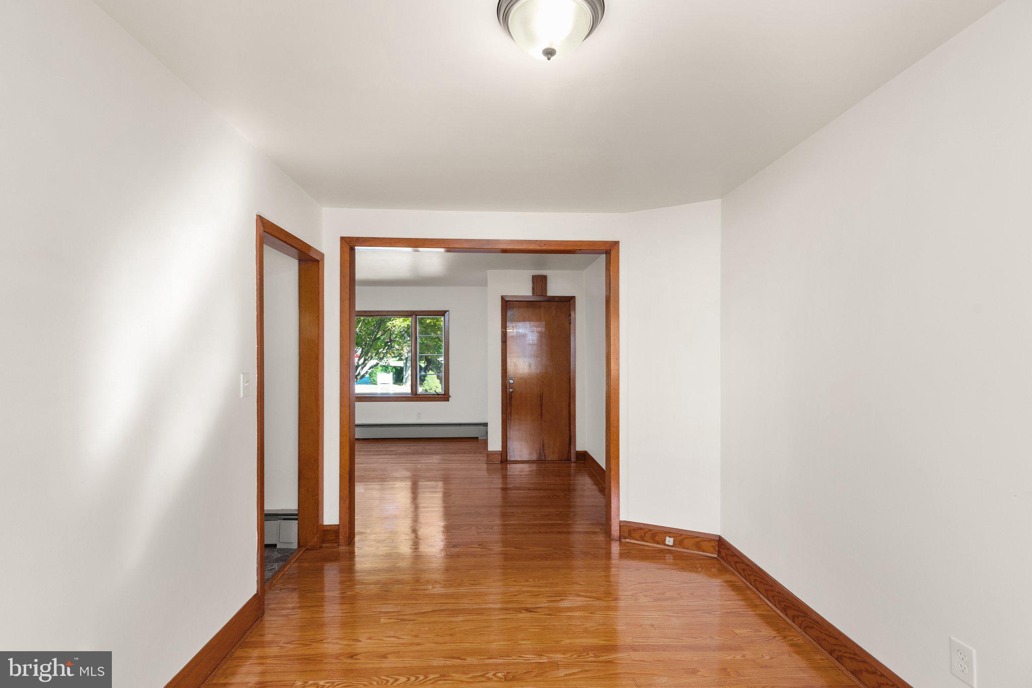 325 FULFORD AVENUE