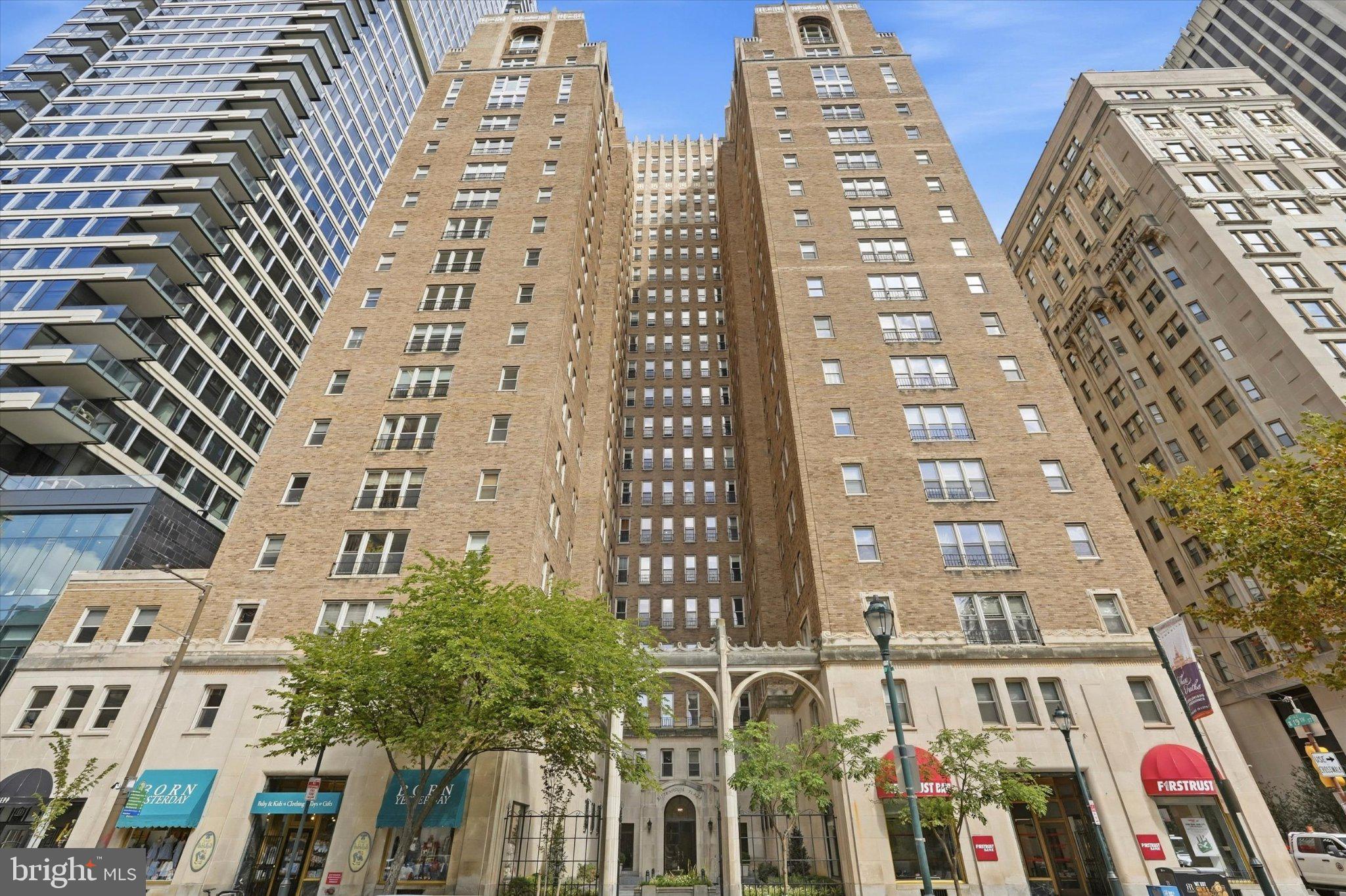 1901 WALNUT STREET 6A