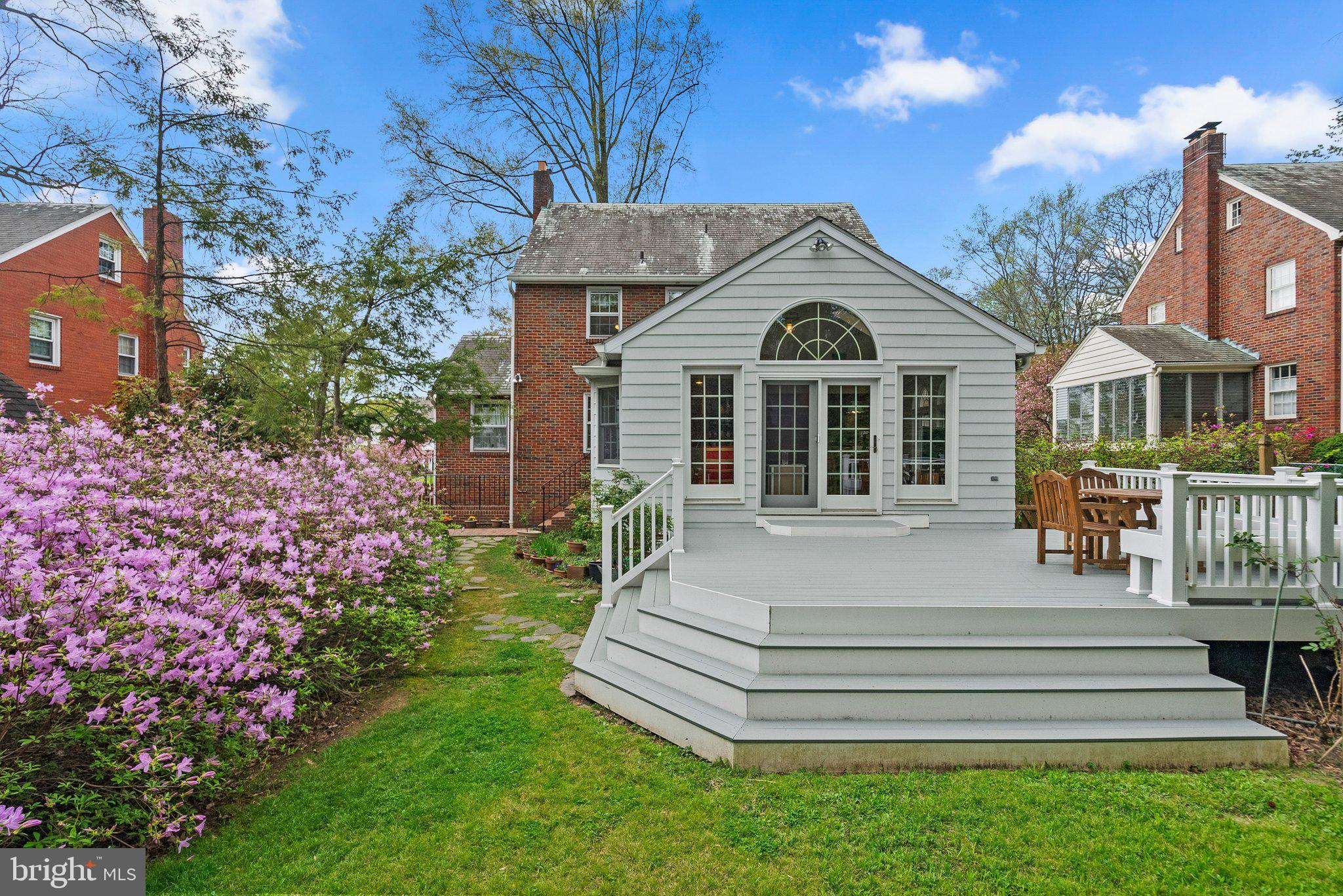 UNIVERSITY PARK - Residential