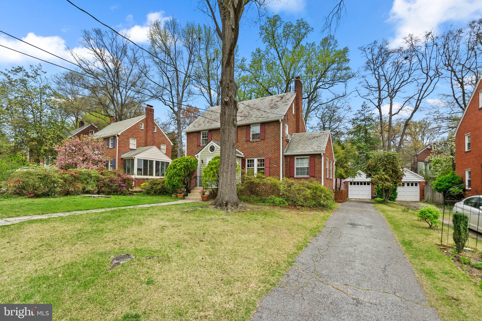 UNIVERSITY PARK - Residential