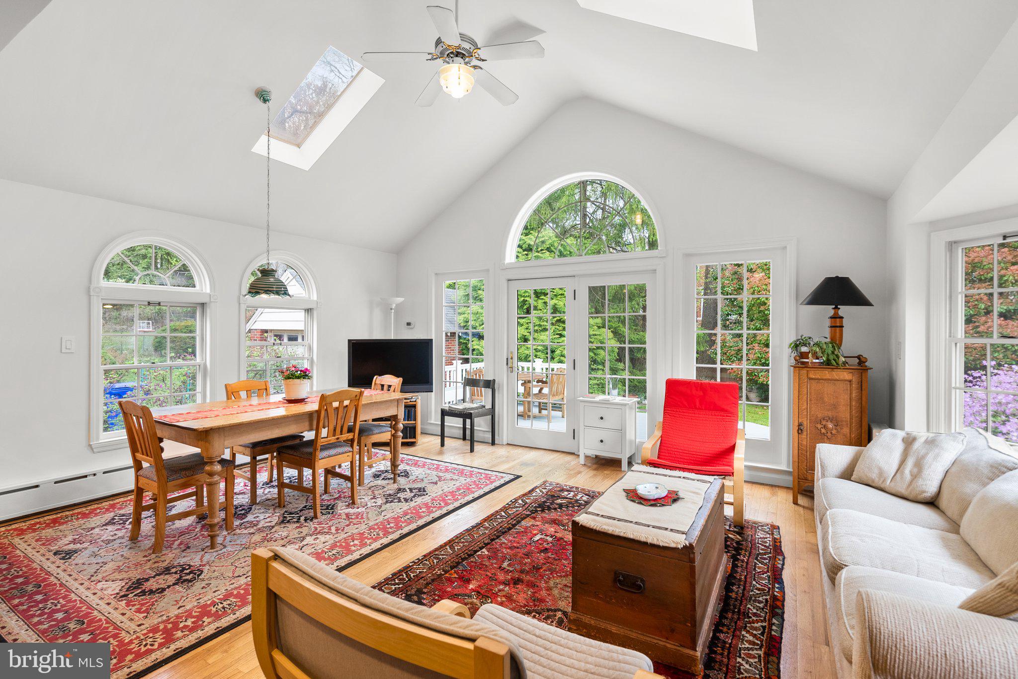 UNIVERSITY PARK - Residential