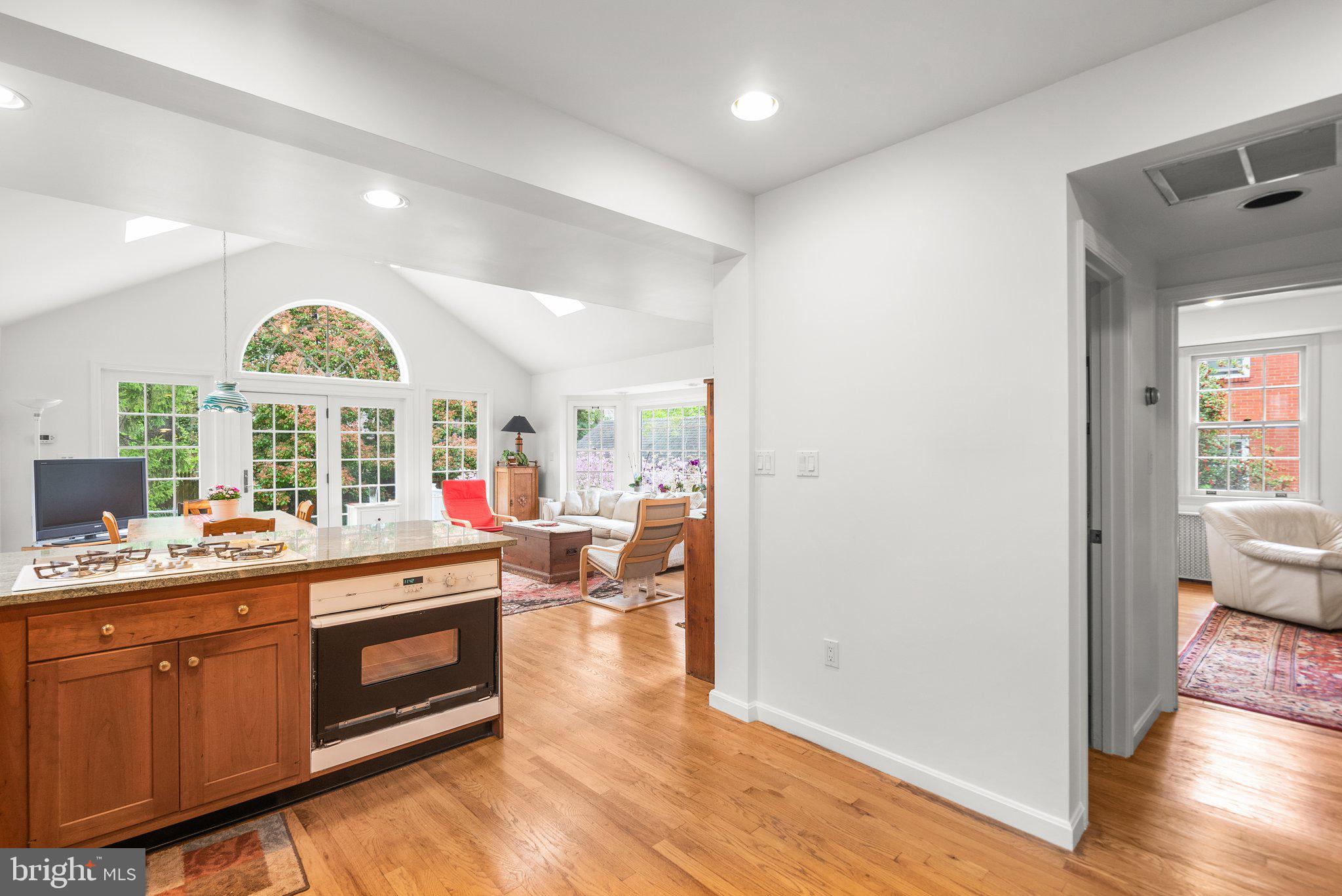 UNIVERSITY PARK - Residential