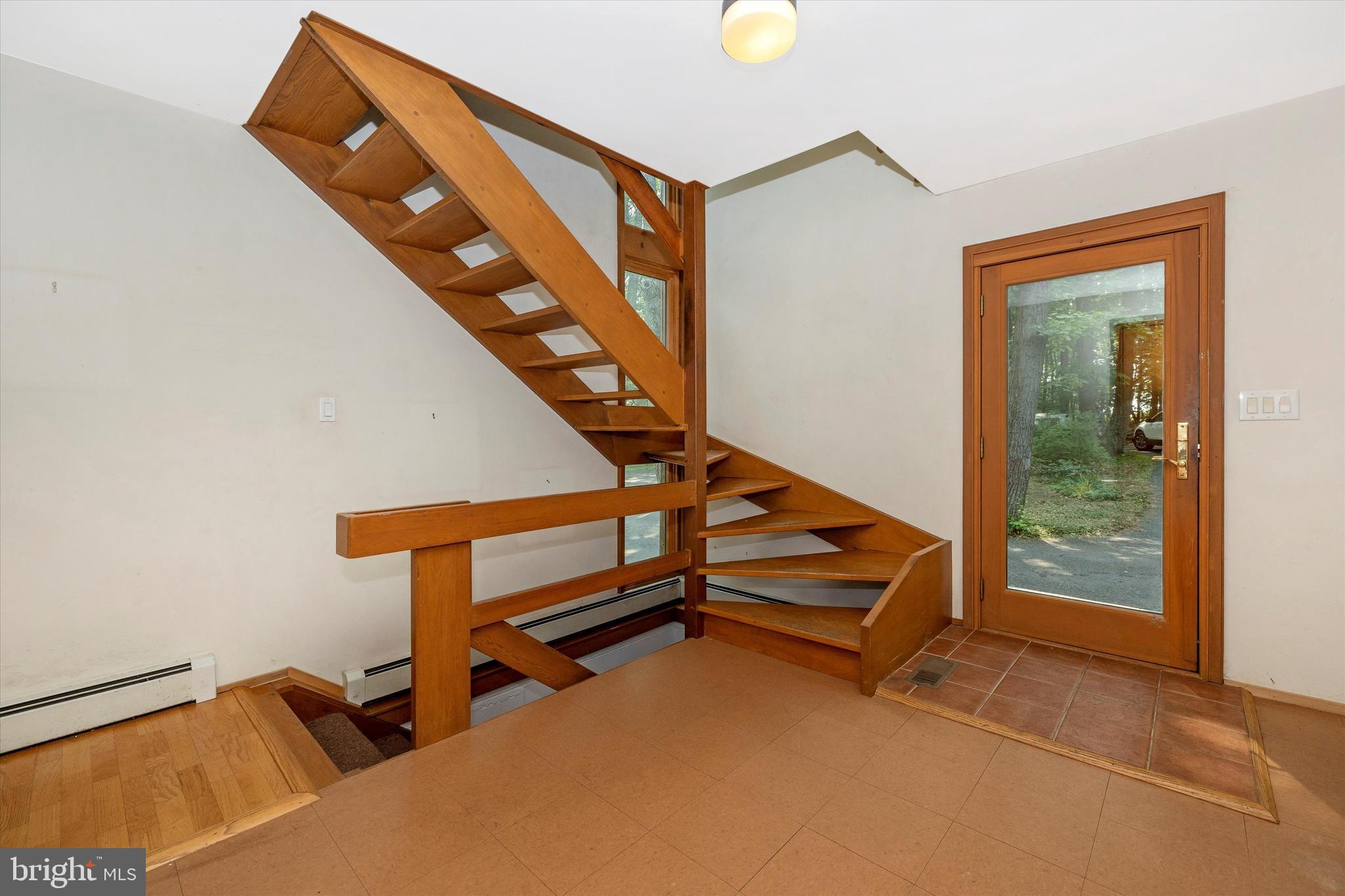 BARNESVILLE OUTSIDE - Residential