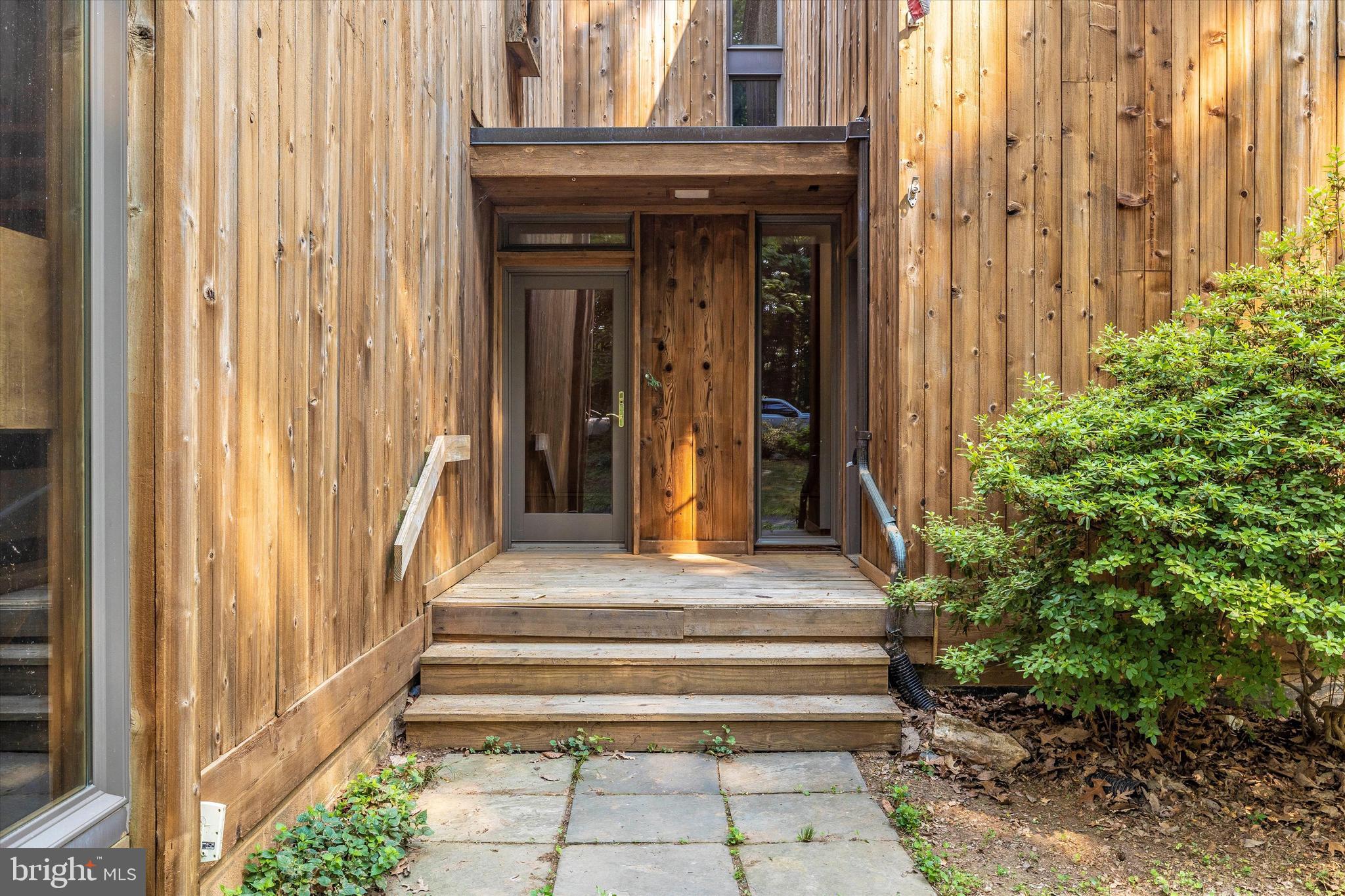 BARNESVILLE OUTSIDE - Residential